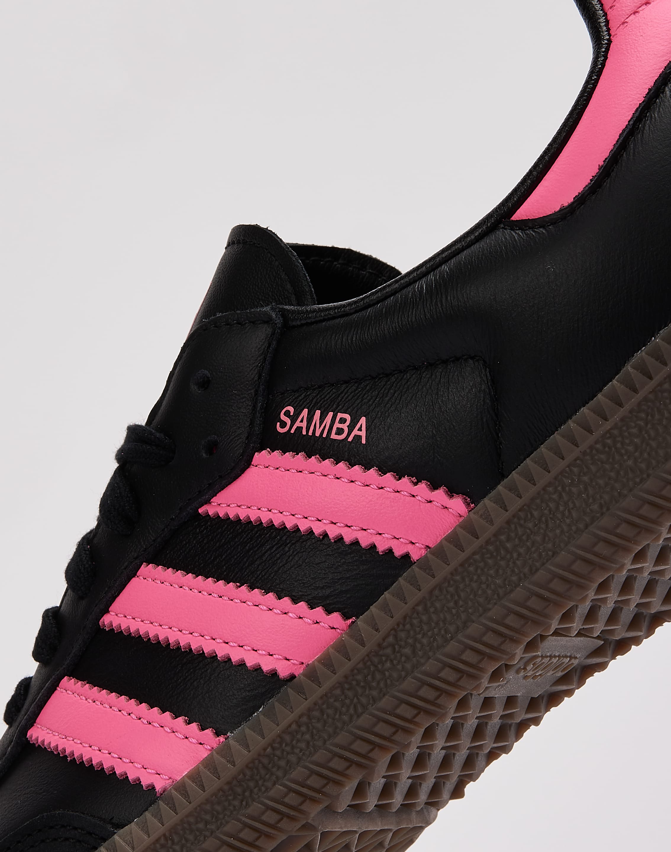 adidas Samba OG Shoes - Women's - Core Black / Lucid Pink / Gum - 7.5 adidas Samba OG Shoes - Women's - Core Black / Lucid Pink / Gum - 7.5
