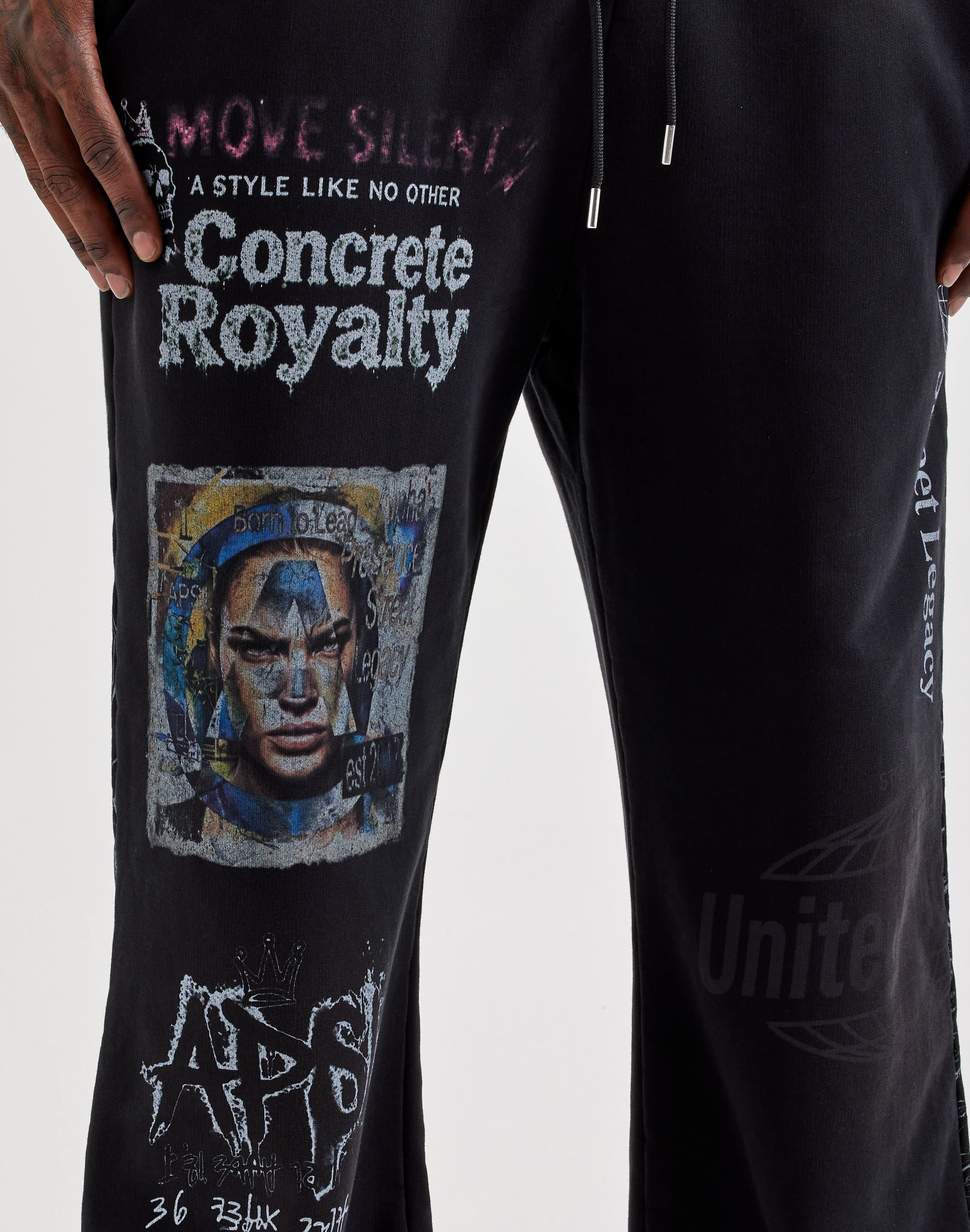 Photo of AlphaStyle Panaca Fleece Sweatpants