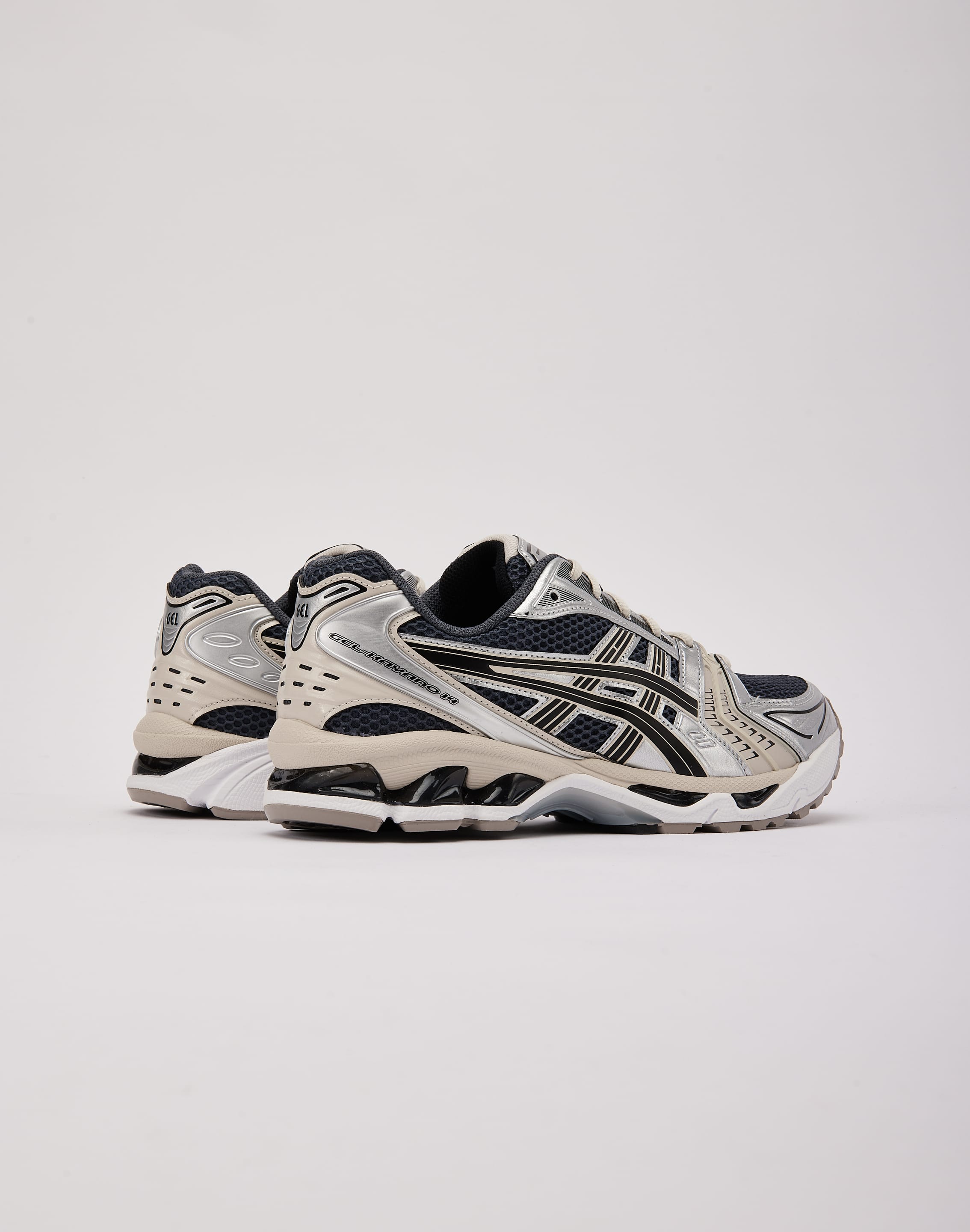 Photo of Asics GEL-KAYANO 14