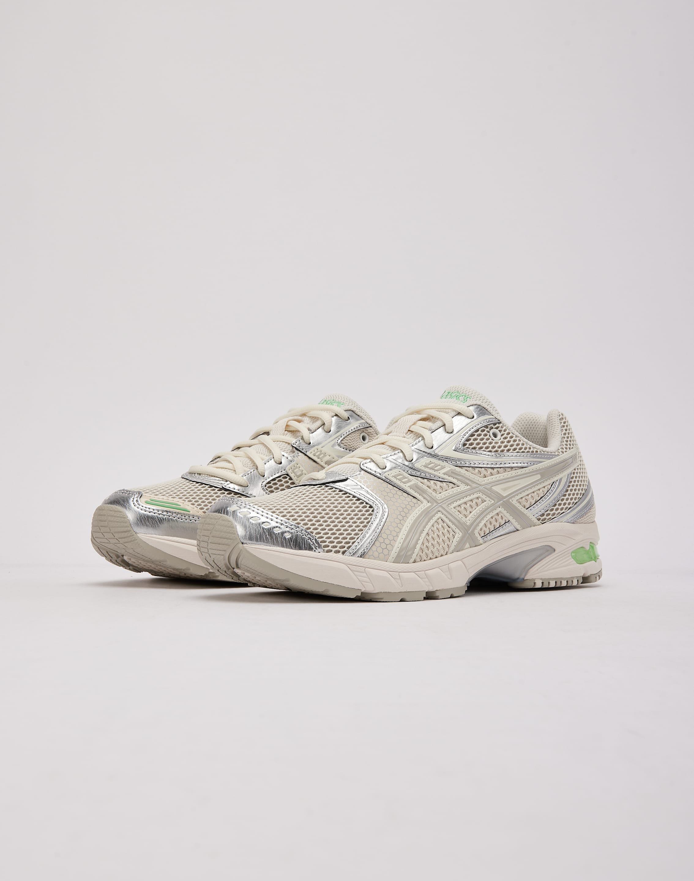 Photo of Asics GEL-DS TRAINER 14