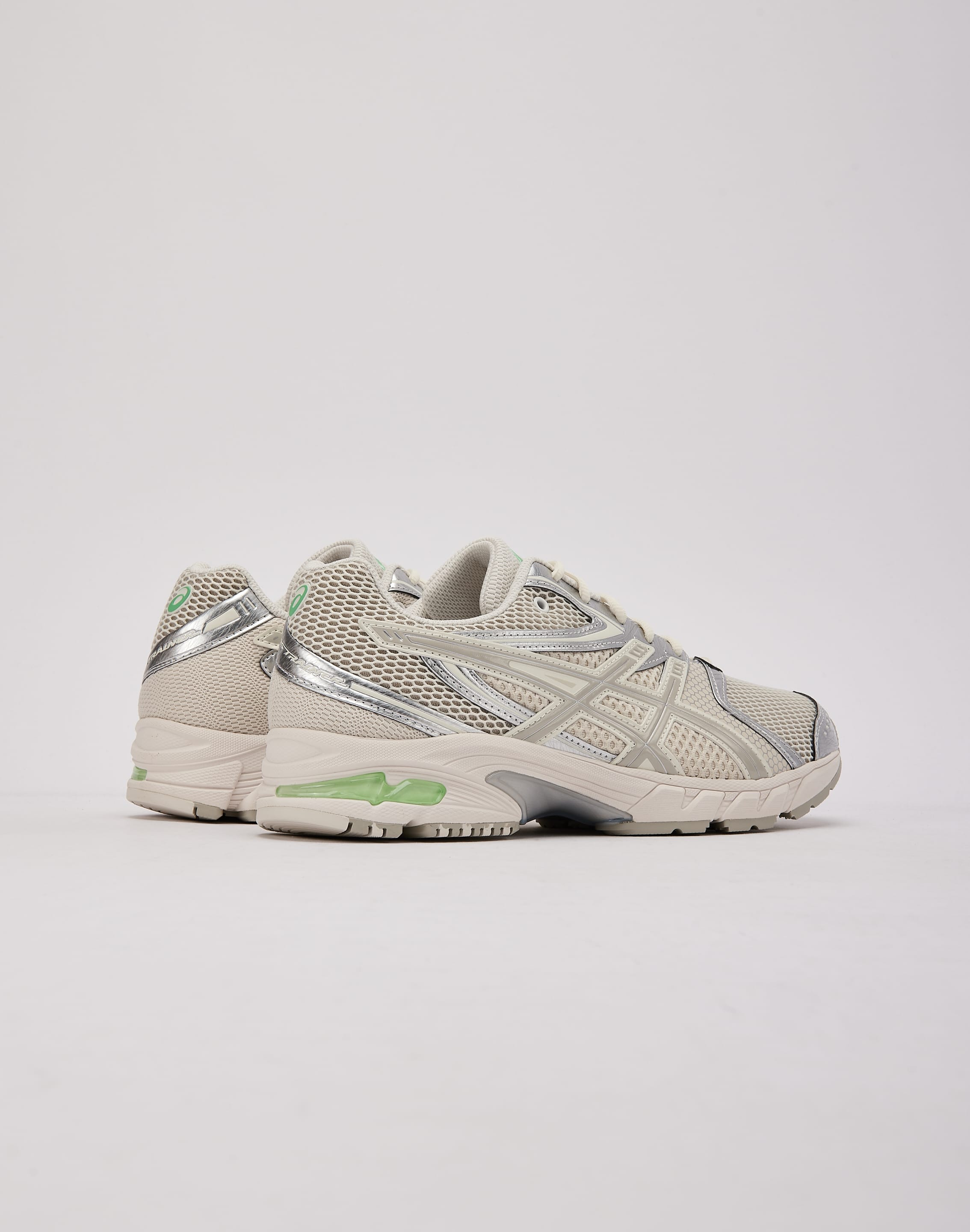 Photo of Asics GEL-DS TRAINER 14