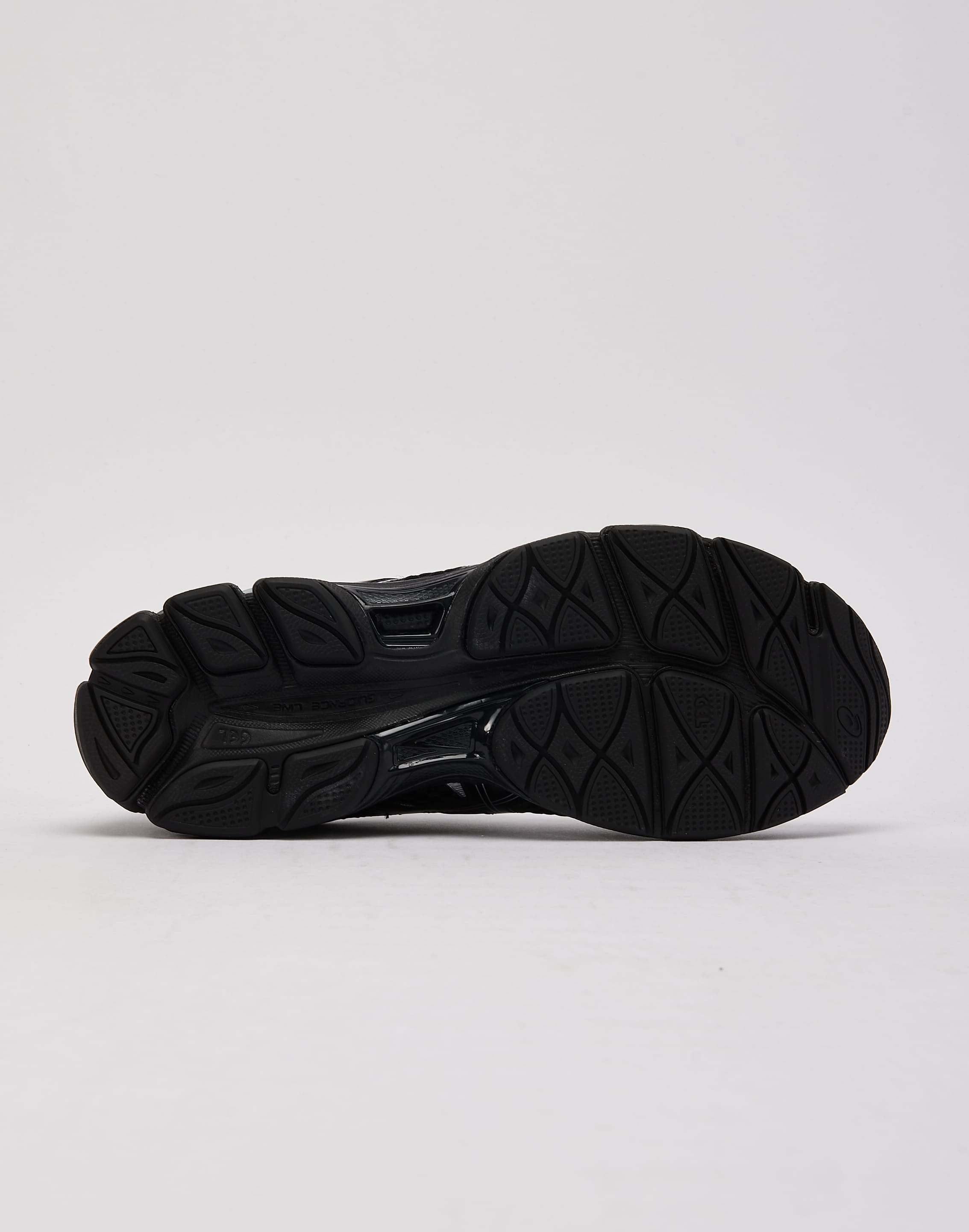 Photo of Asics GEL-CUMULUS 16
