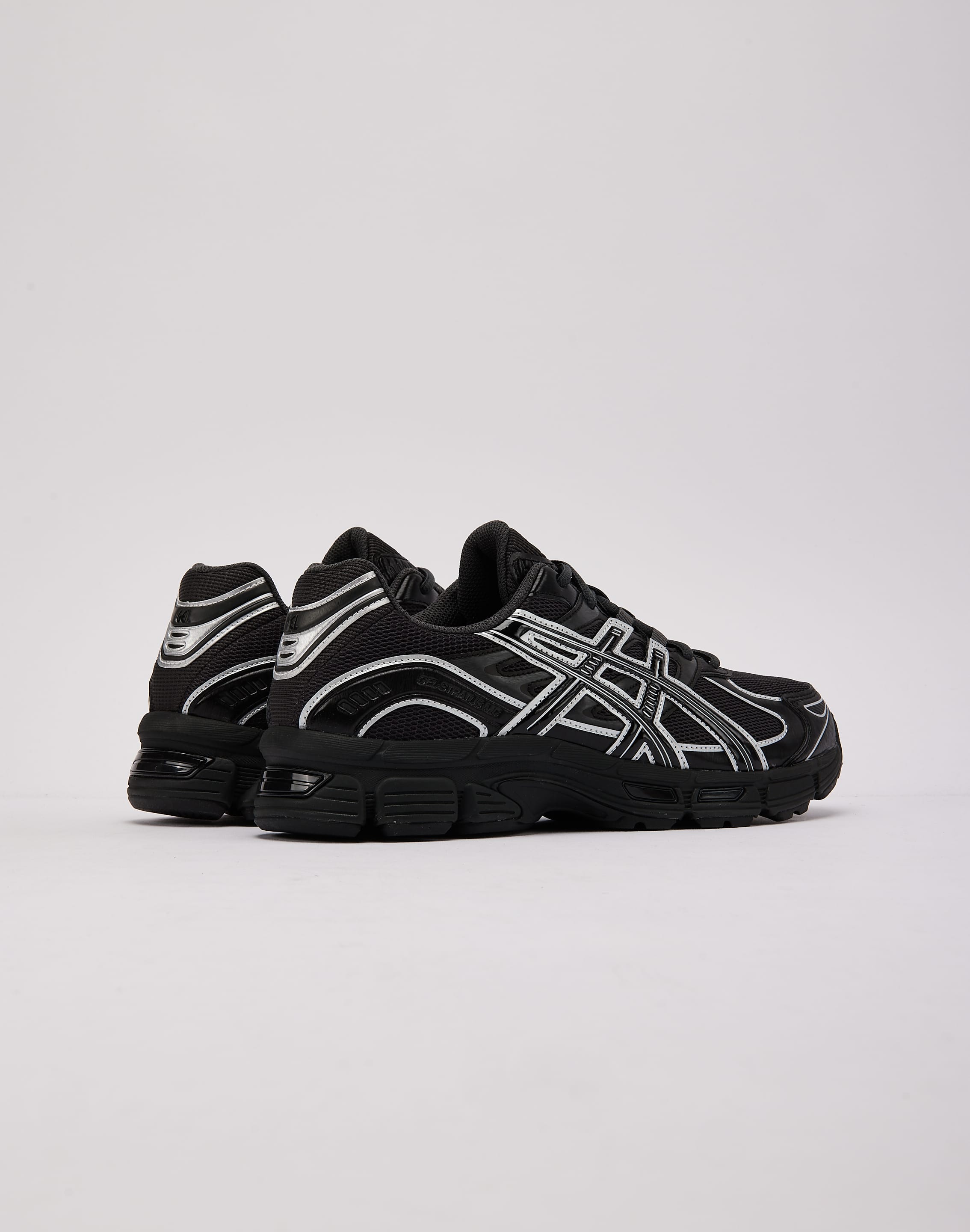 Photo of Asics GEL-STRATUS MC