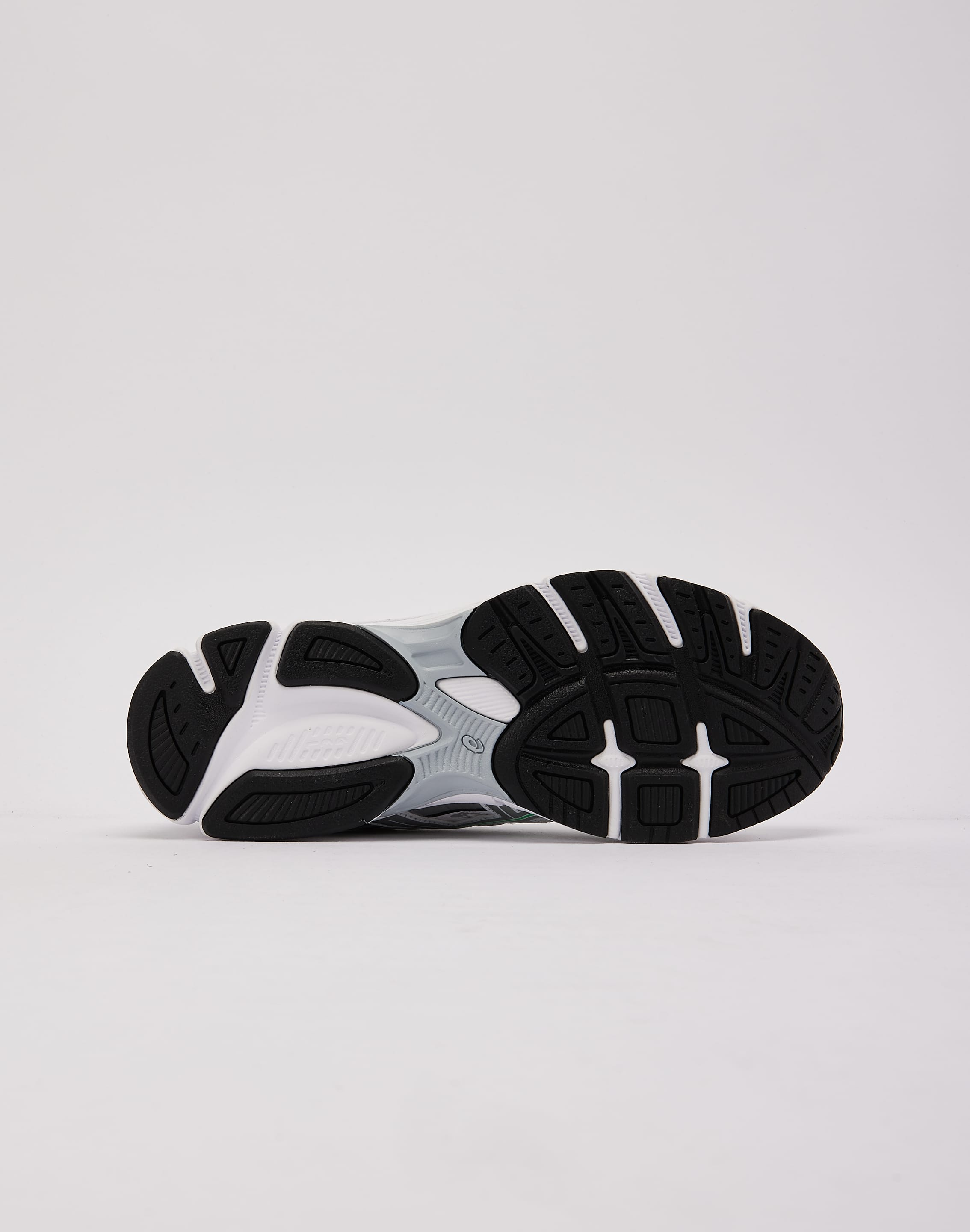 Photo of Asics GEL-STRATUS MC