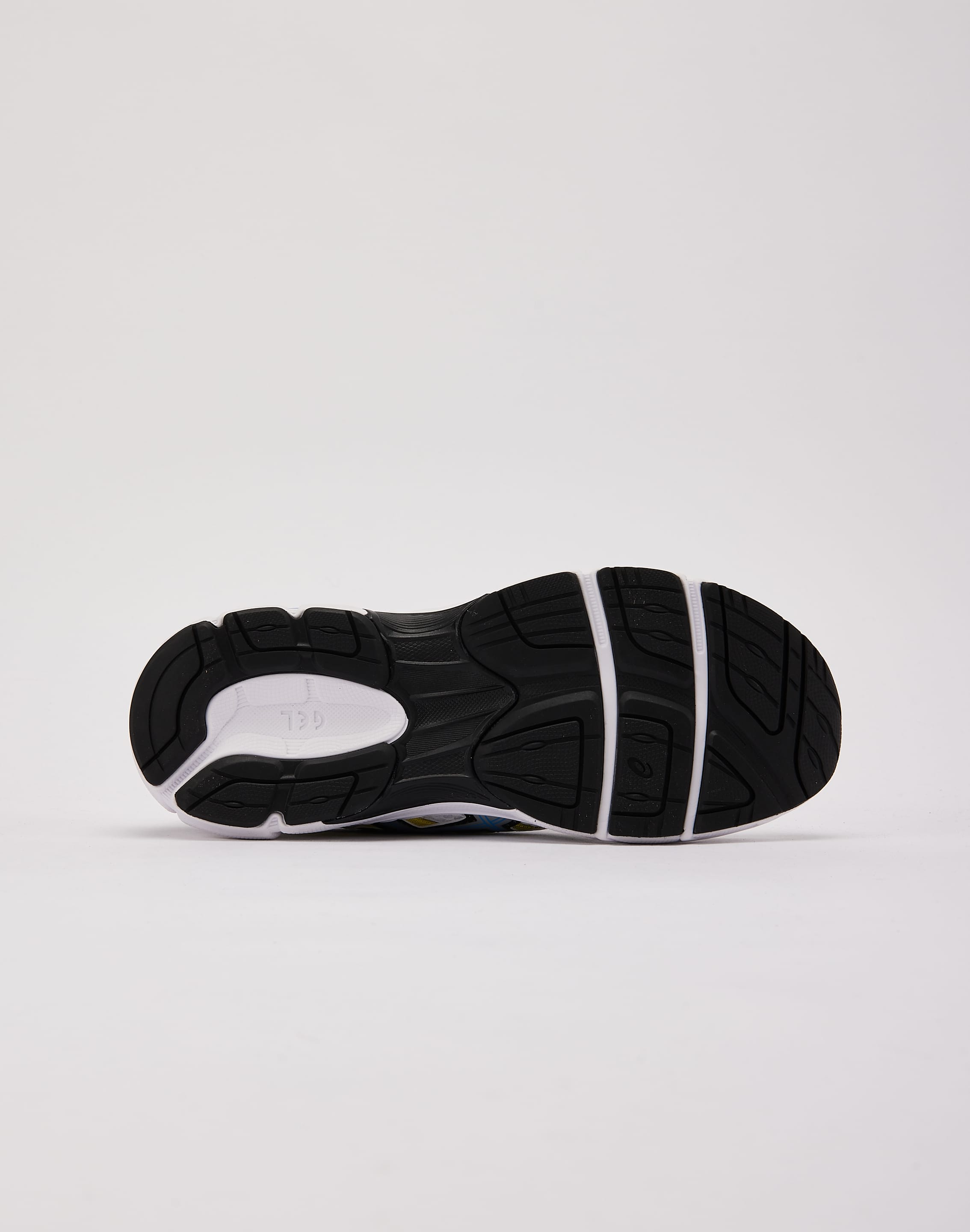 Photo of Asics GEL-CUMULUS 16 Grade-School