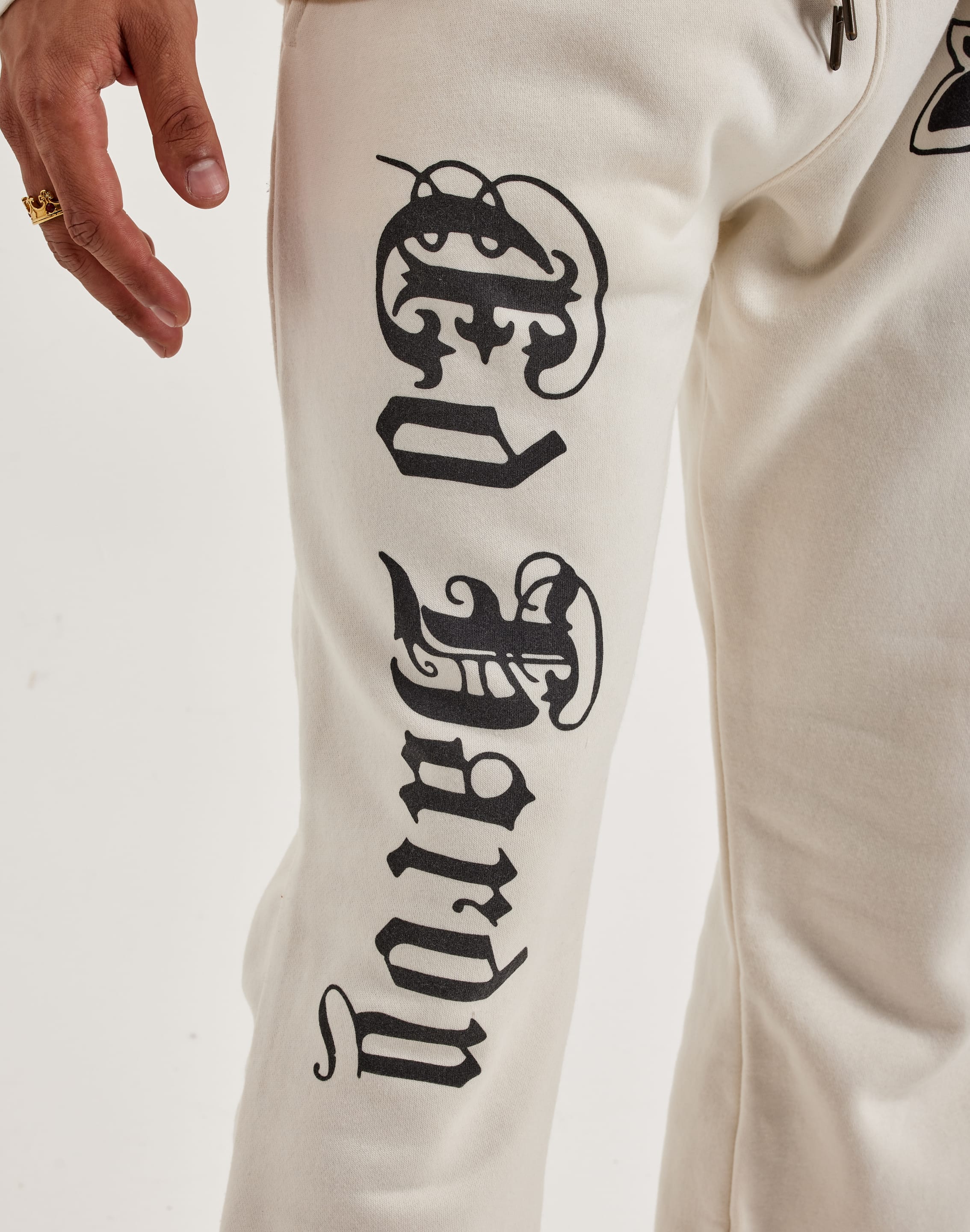 dtlr.com is where to buy