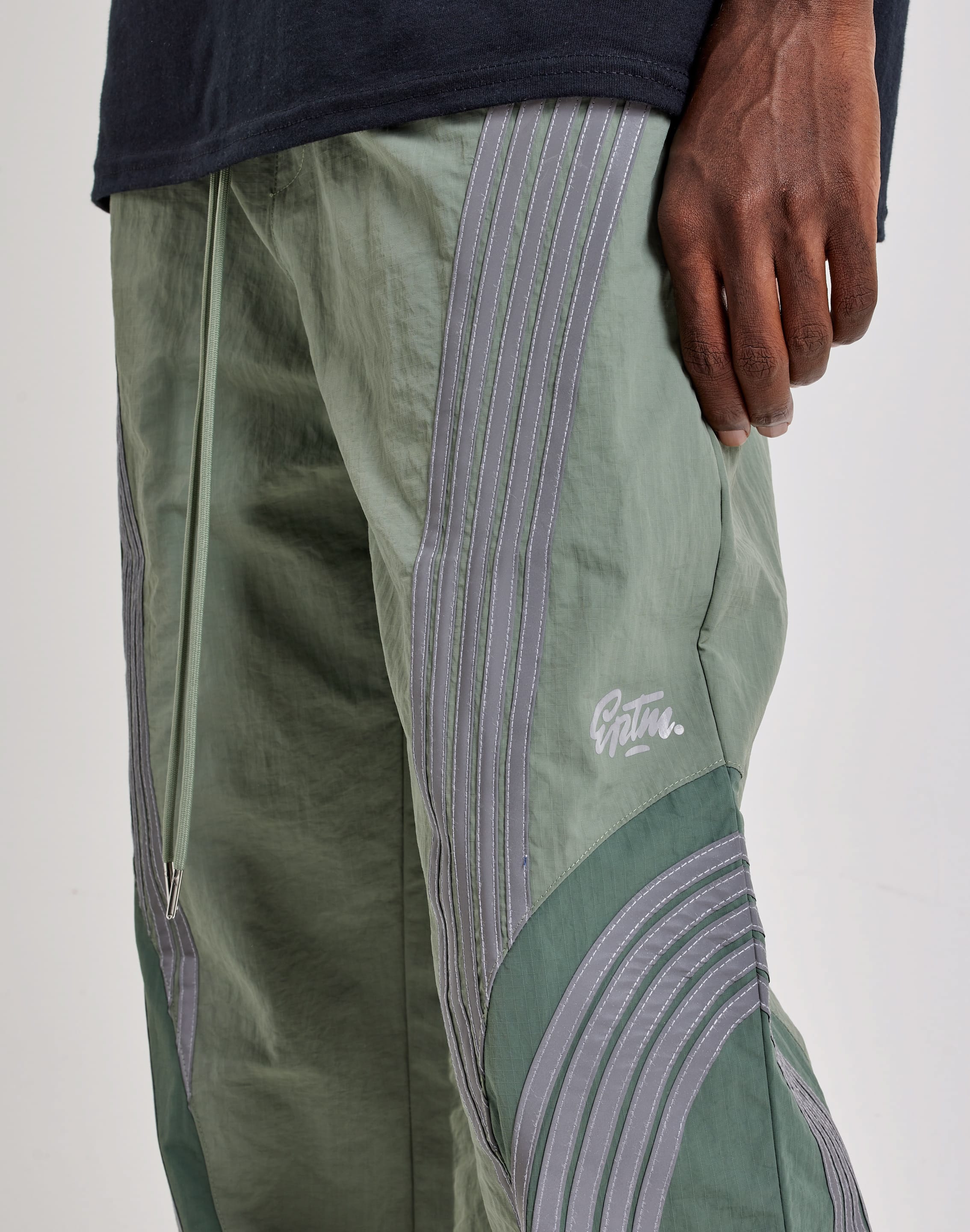 Photo of EPTM Drive Pants