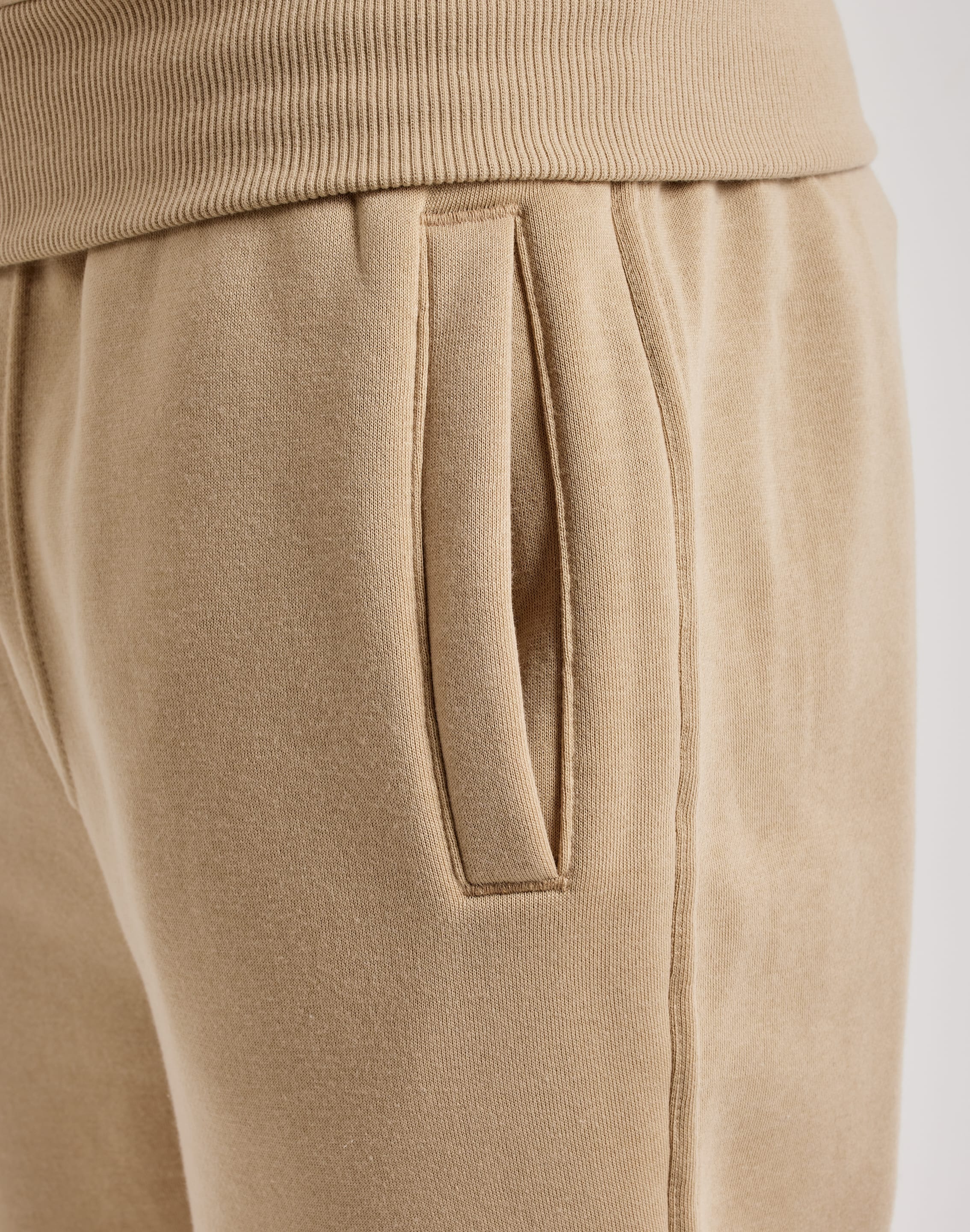 DH Essentials Fleece Pants