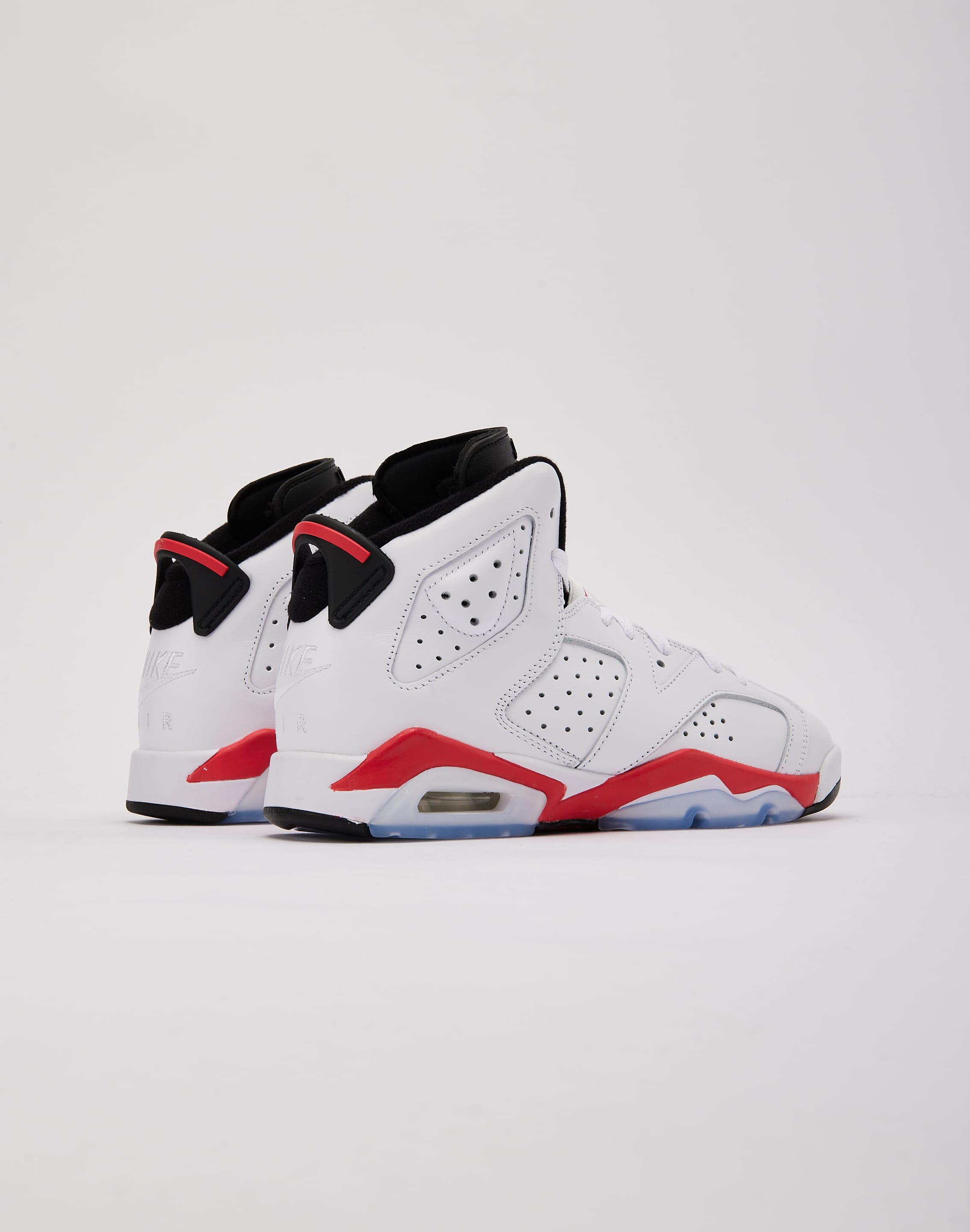 Jordan Air Jordan 6 Retro 'White Infrared' Grade-School, image 3 of 6