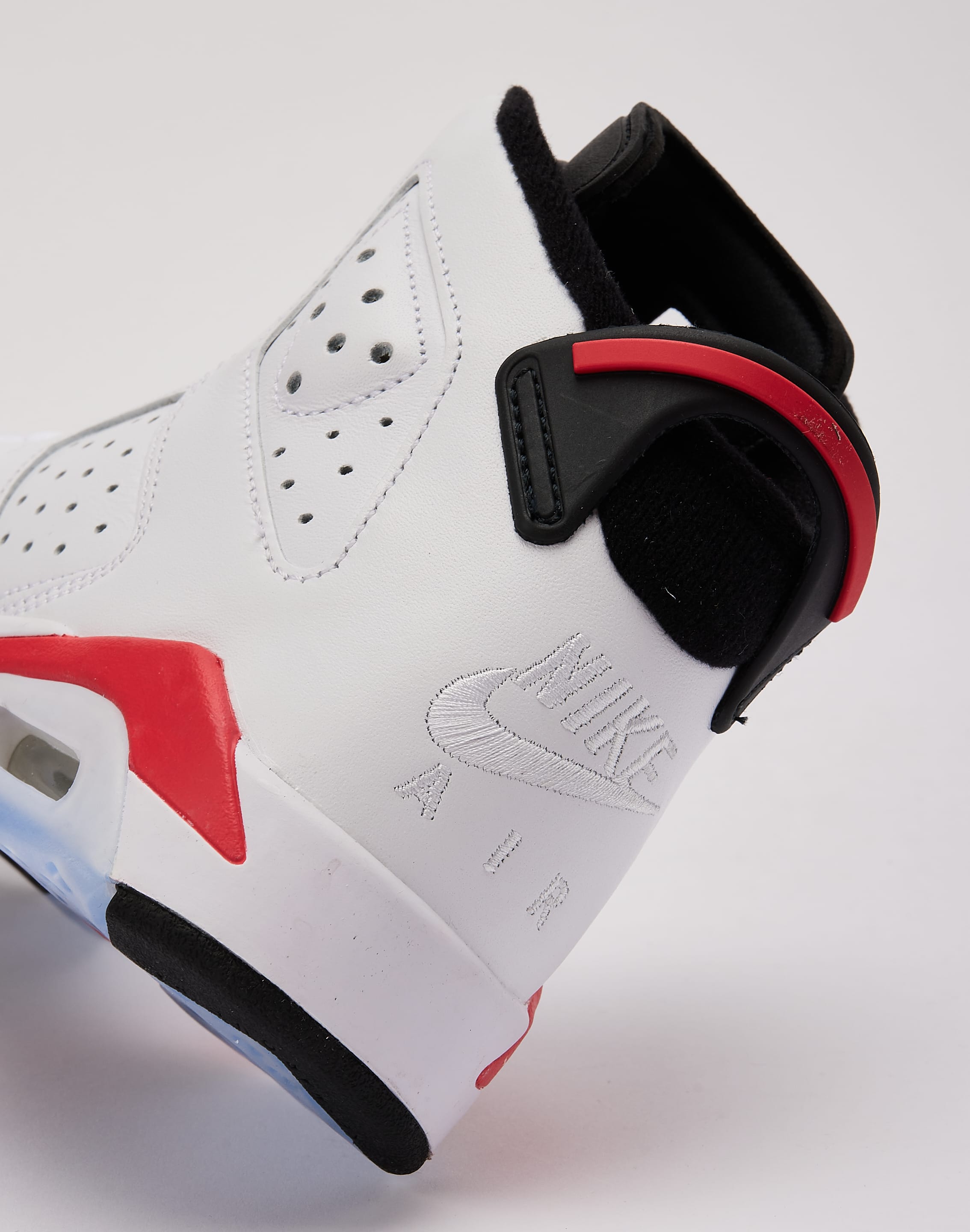 Jordan Air Jordan 6 Retro 'White Infrared' Grade-School, image 5 of 6