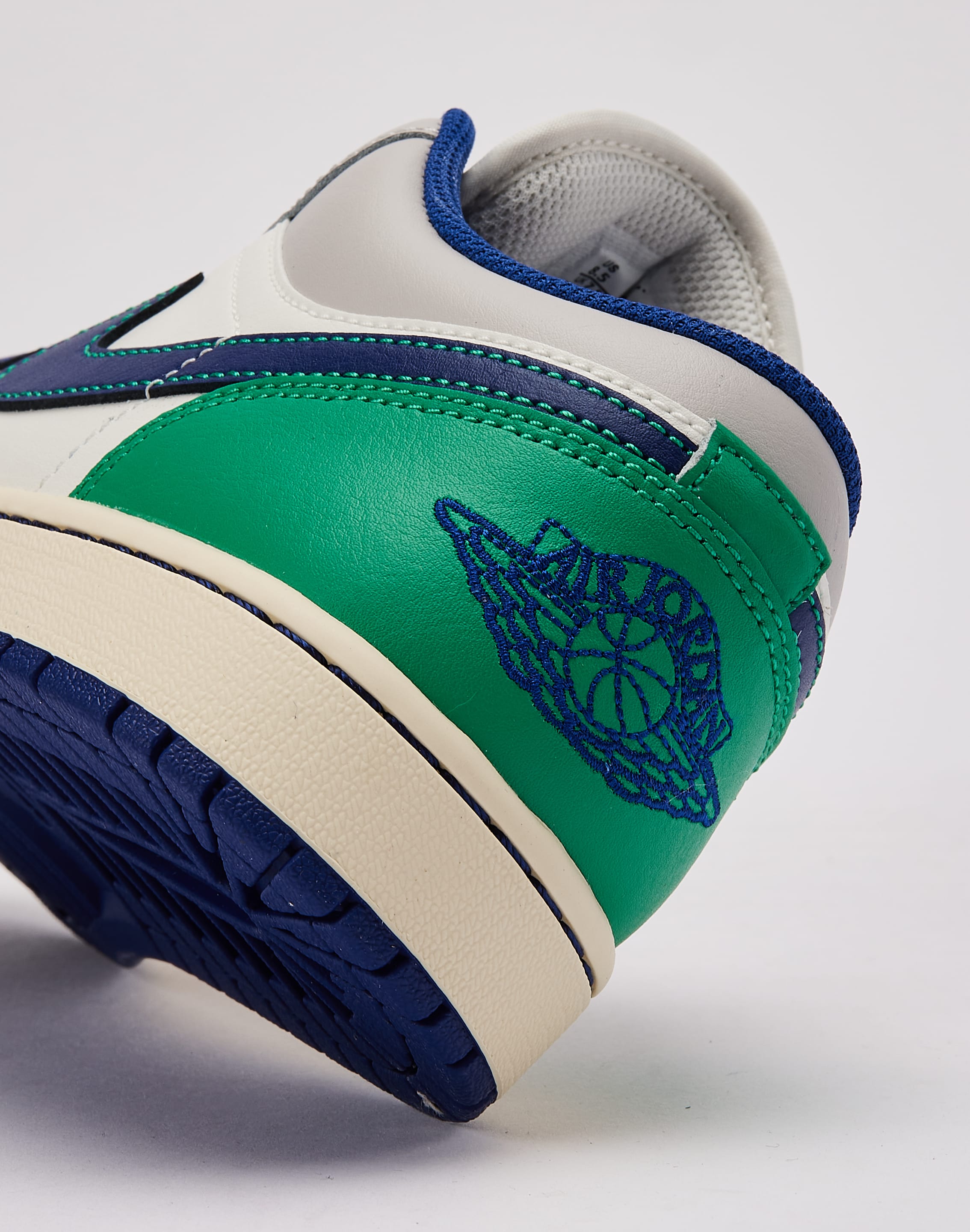 dtlr.com is where to buy