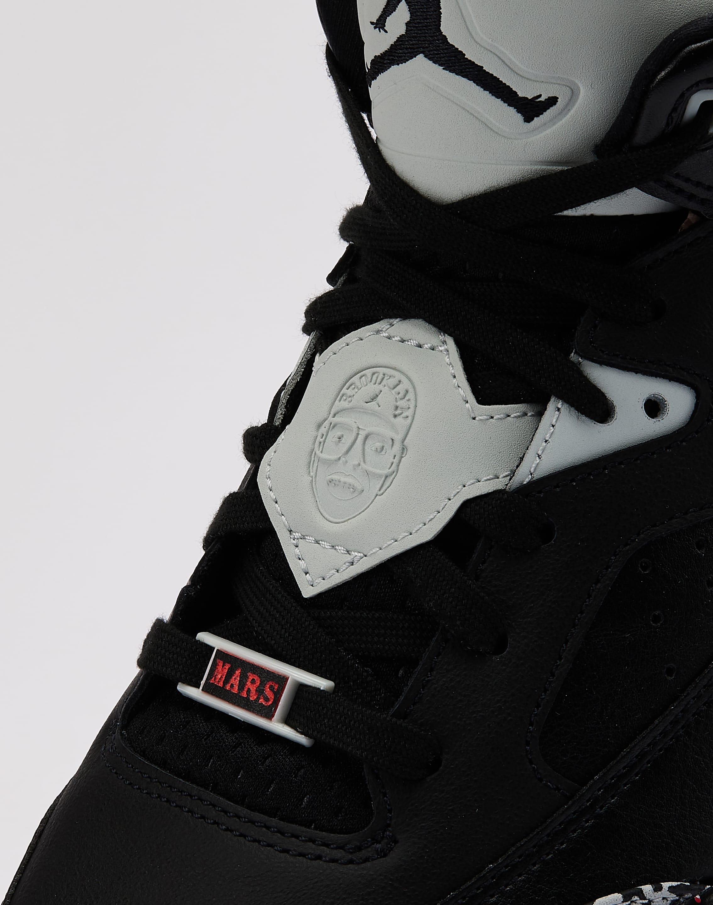 dtlr.com is where to buy