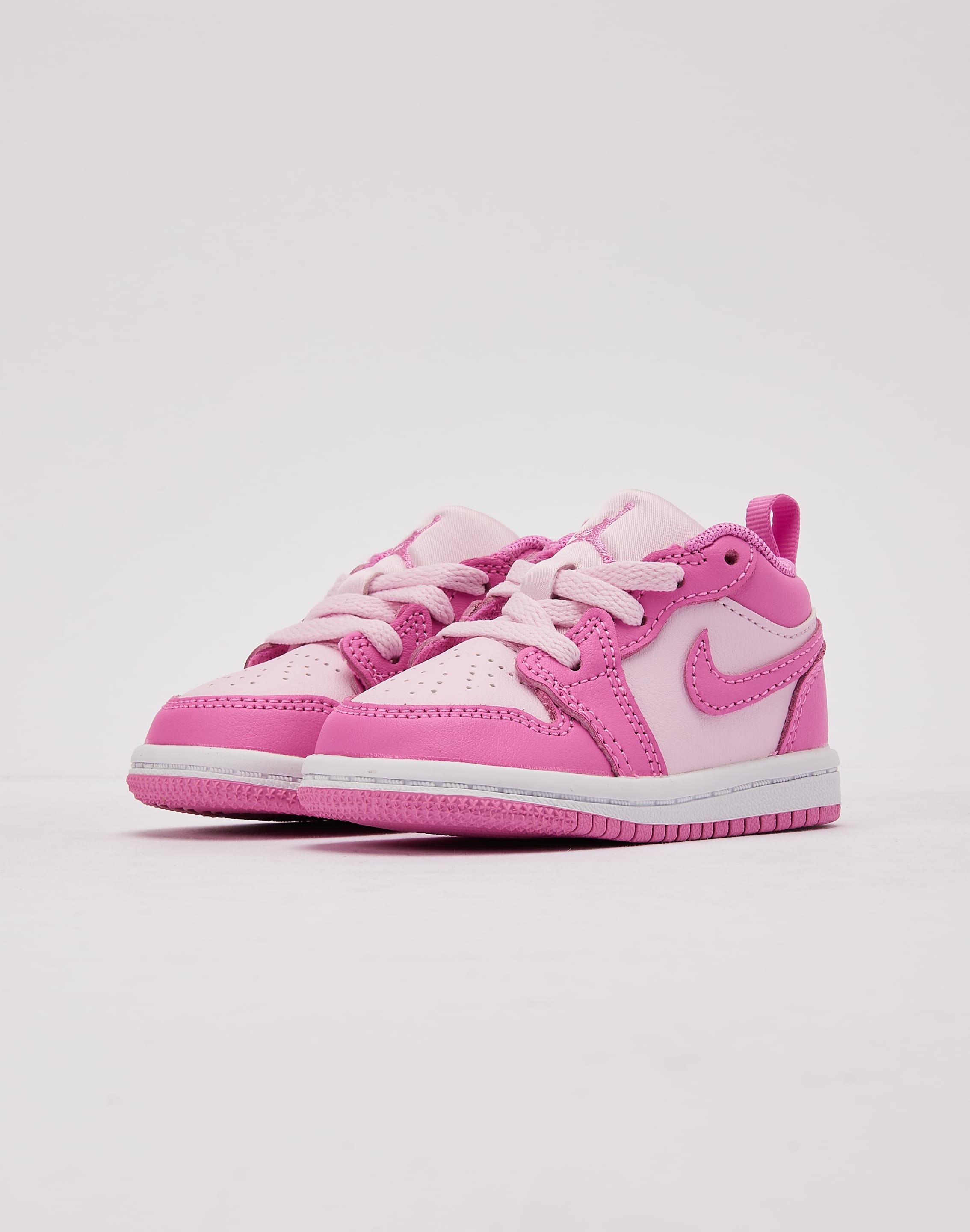 Photo of Jordan Air Jordan 1 Low Toddler