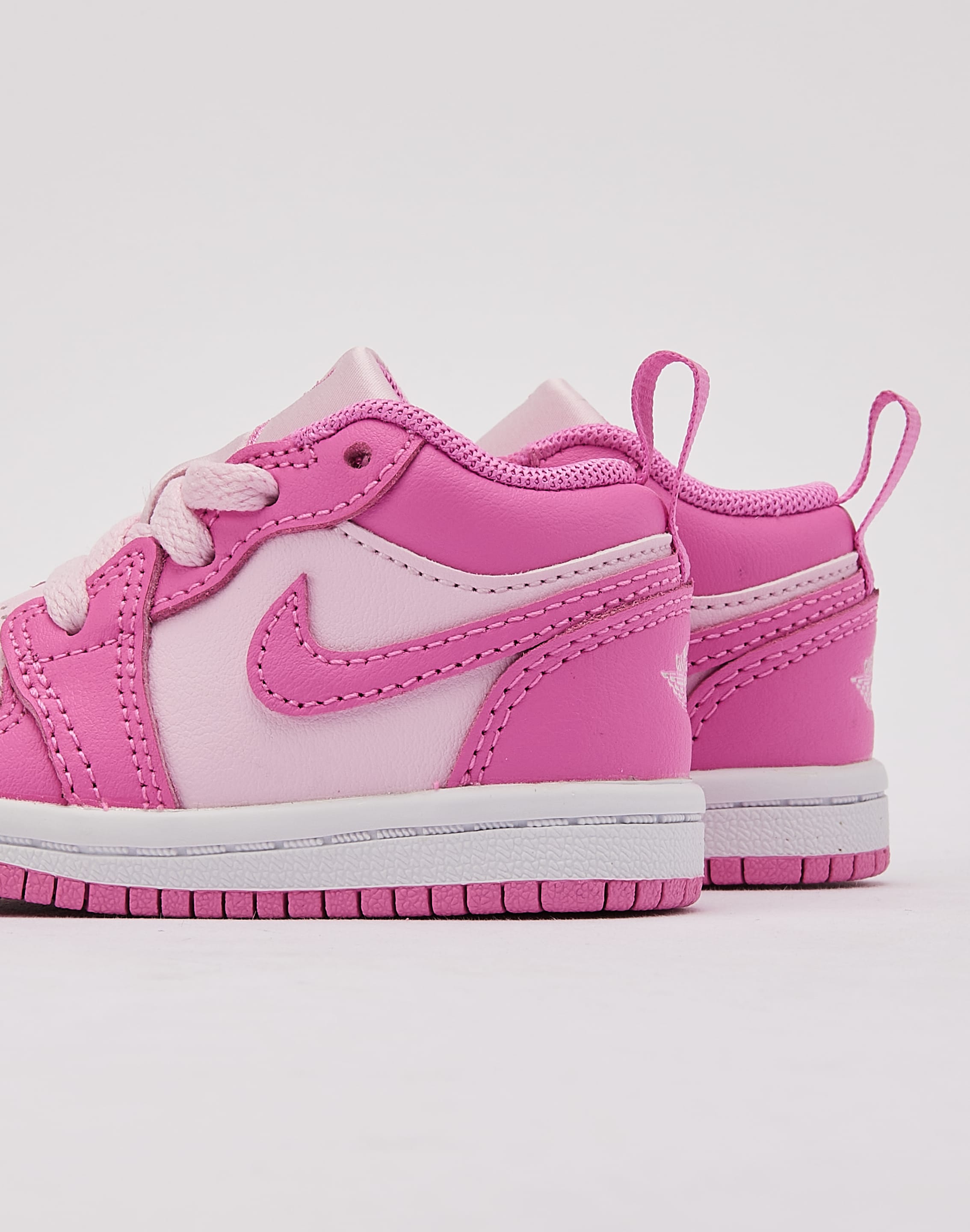 Photo of Jordan Air Jordan 1 Low Toddler