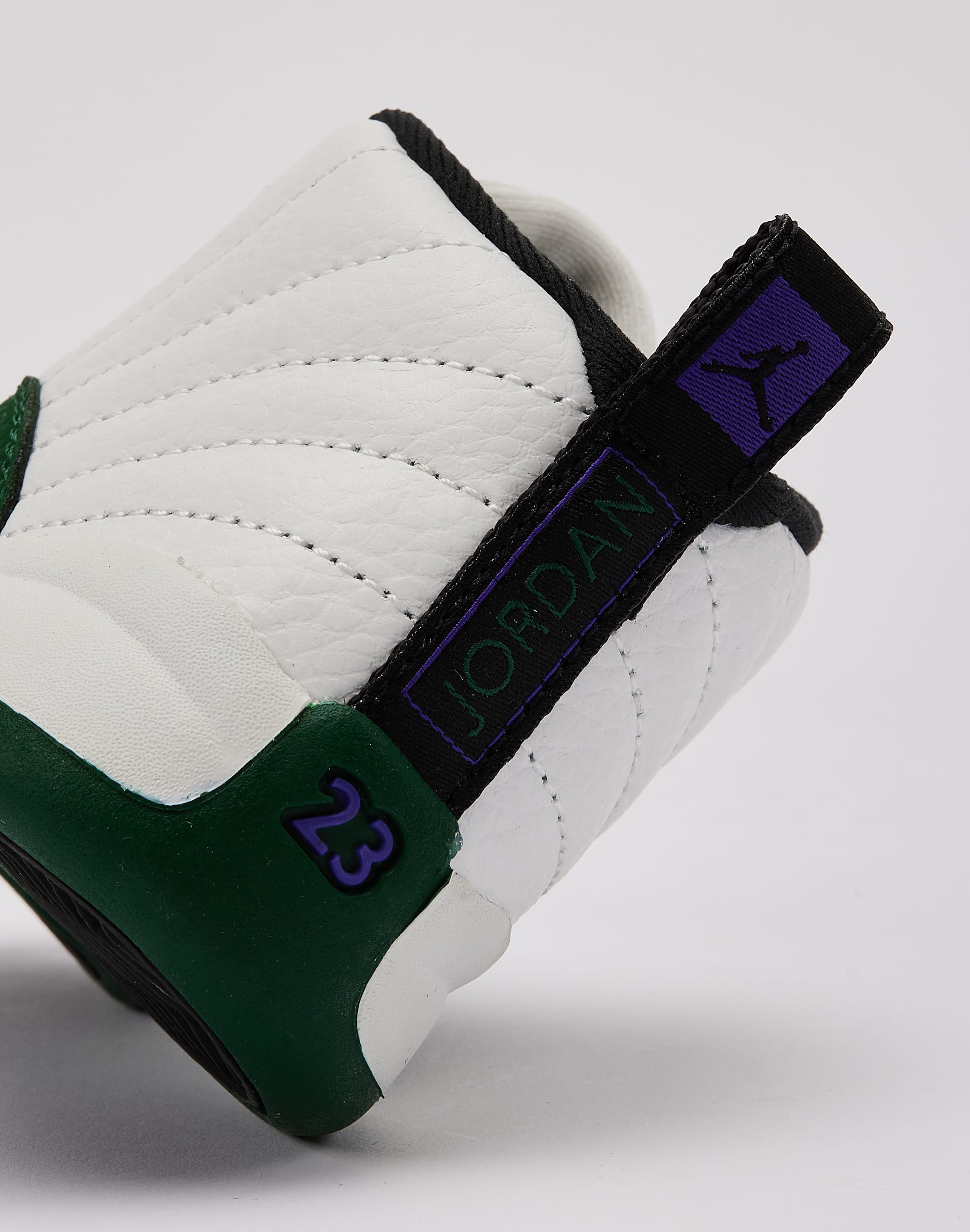Photo of Jordan Air Jordan 12 Retro 'Summit White and Gorge Green' Toddler