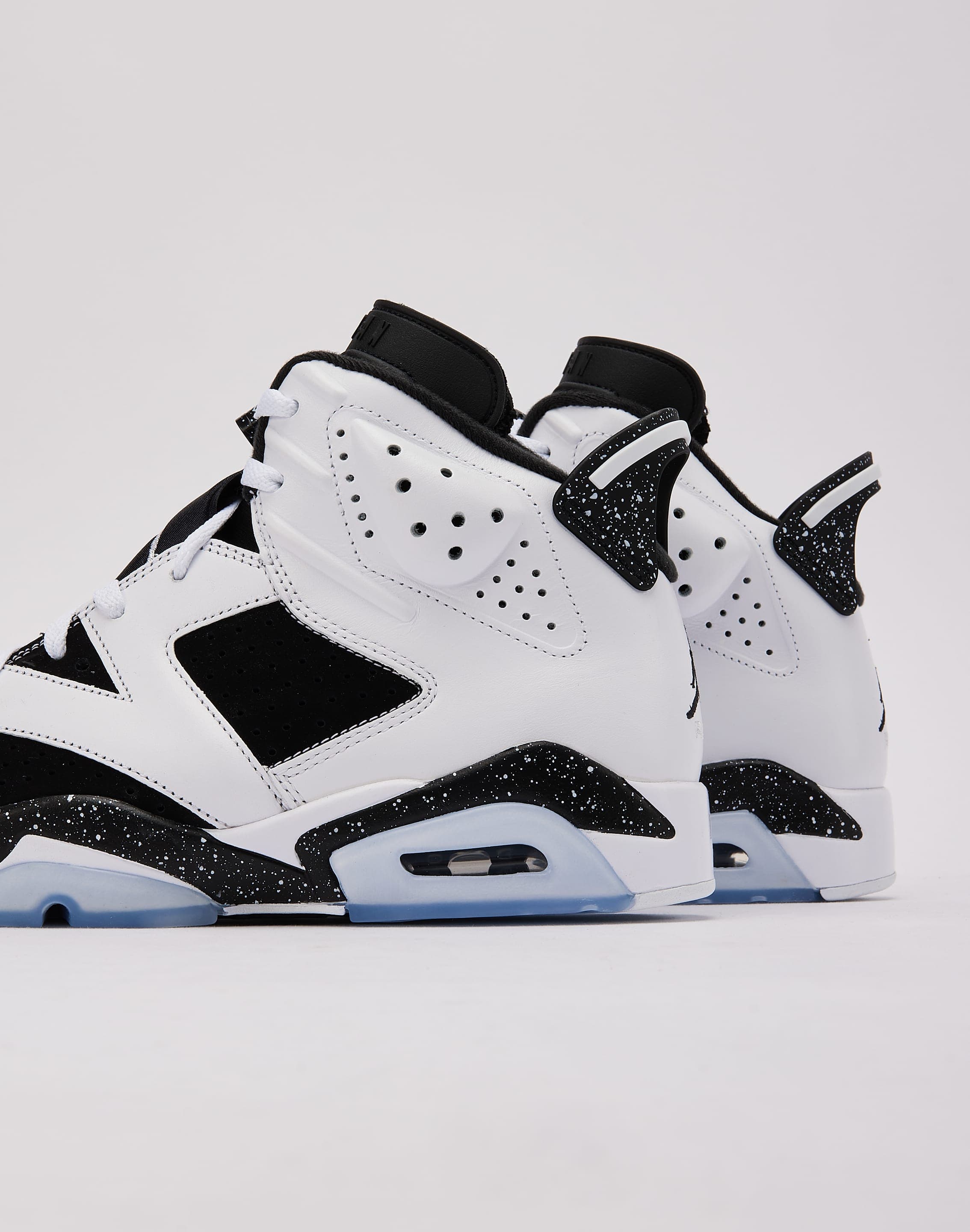 Photo of Jordan Air Jordan 6 Retro 'Oreo'