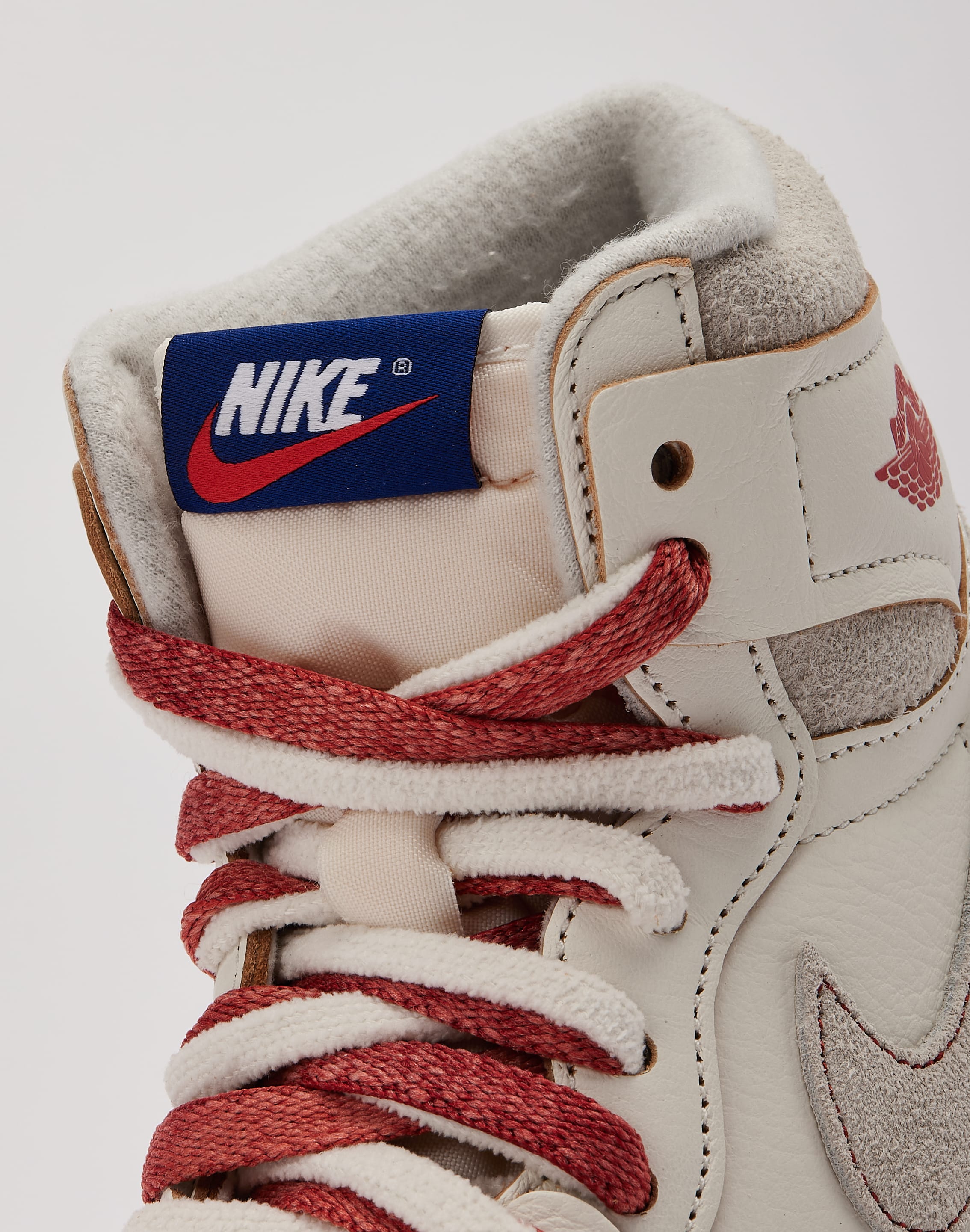 dtlr.com is where to buy