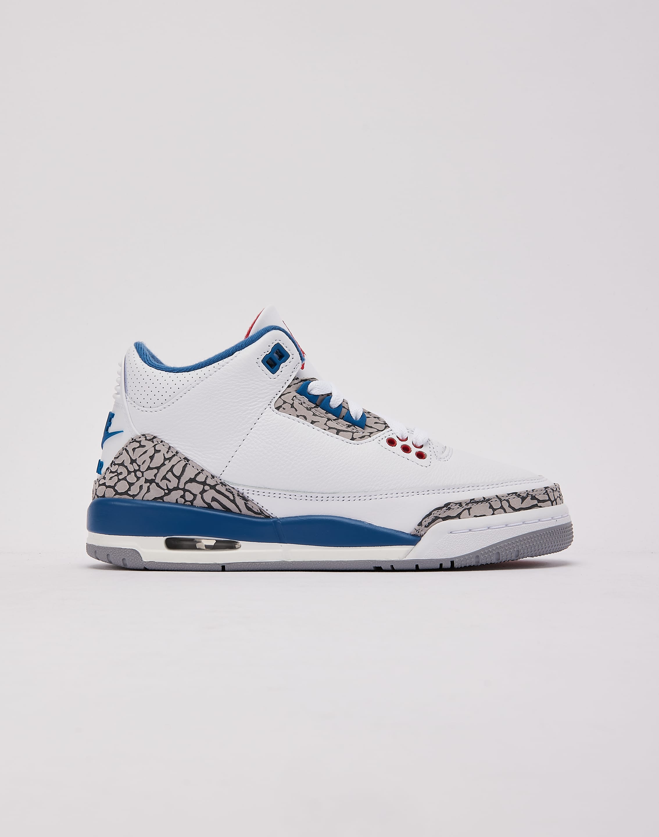 Photo of Jordan  Air Jordan 3 Retro 'True Blue' Grade-School