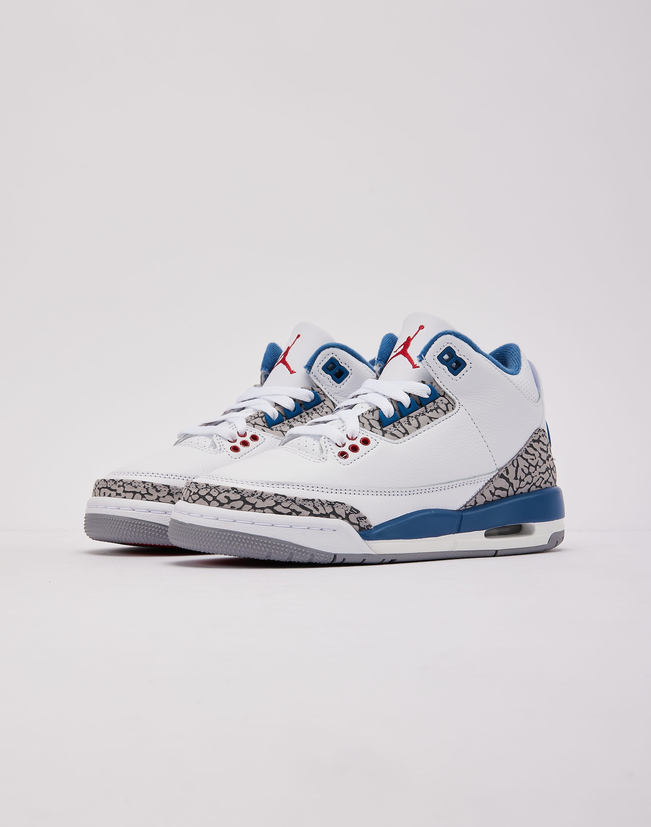Photo of Jordan  Air Jordan 3 Retro 'True Blue' Grade-School