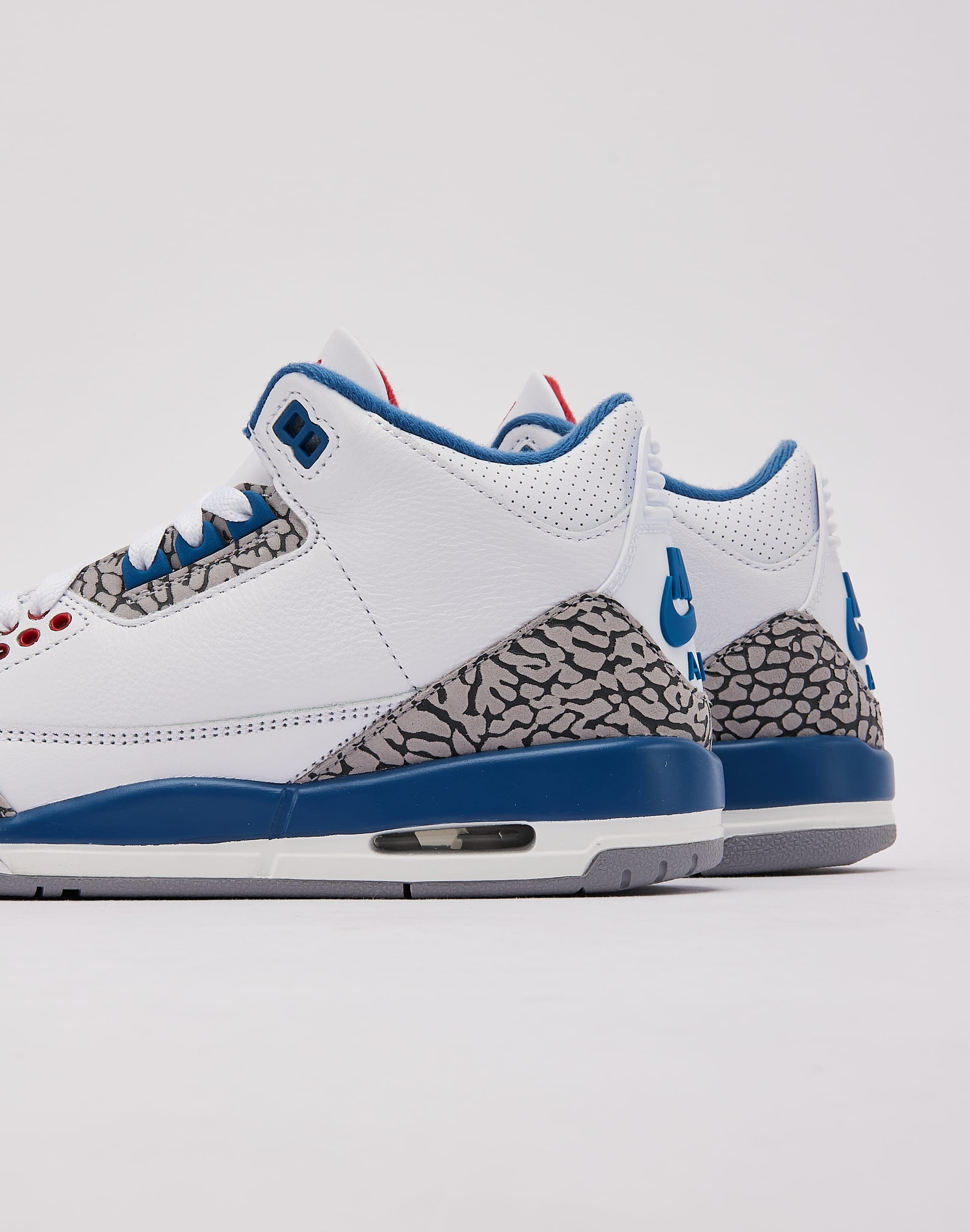 Photo of Jordan  Air Jordan 3 Retro 'True Blue' Grade-School