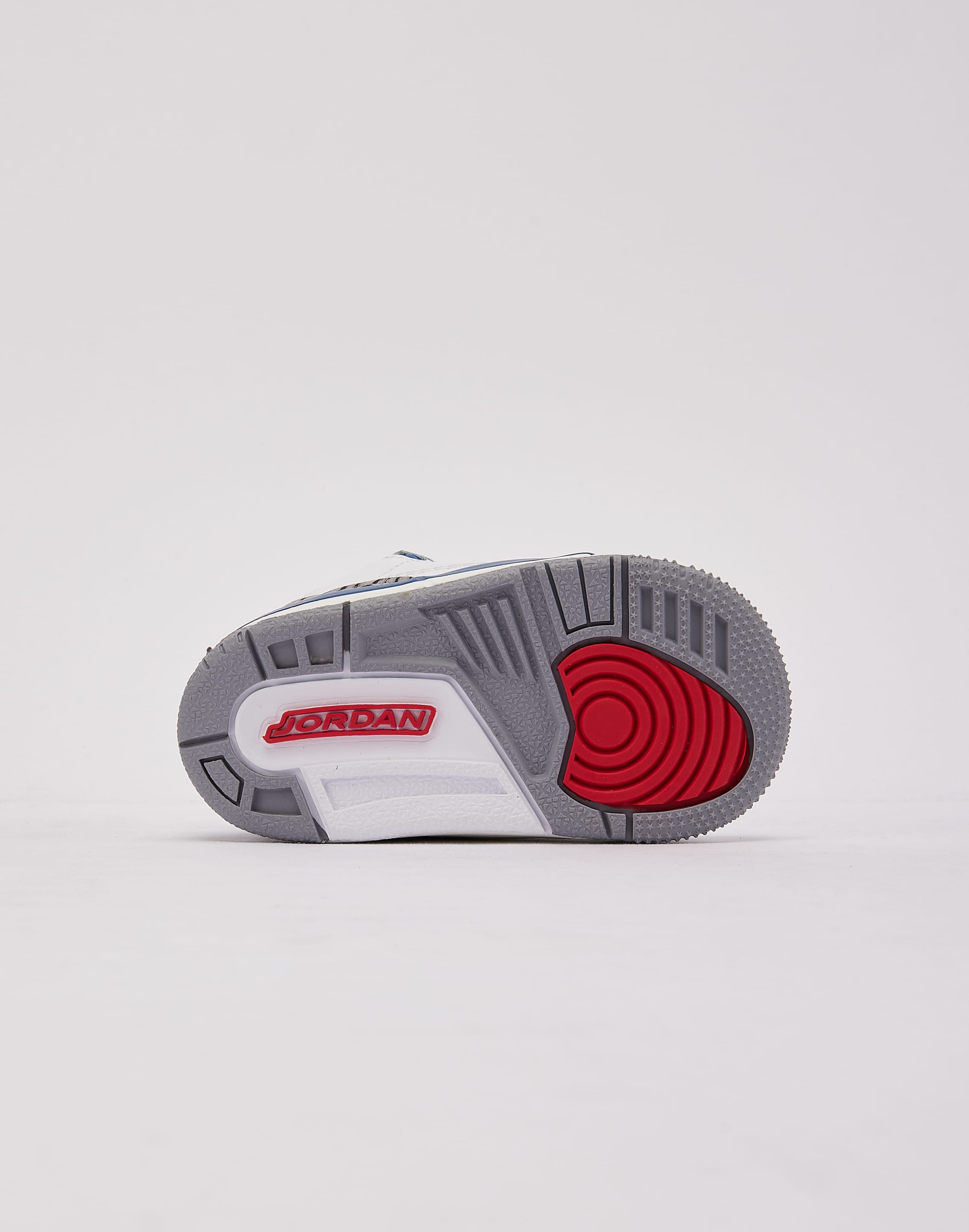 Photo of Jordan  Air Jordan 3 Retro 'True Blue' Infant