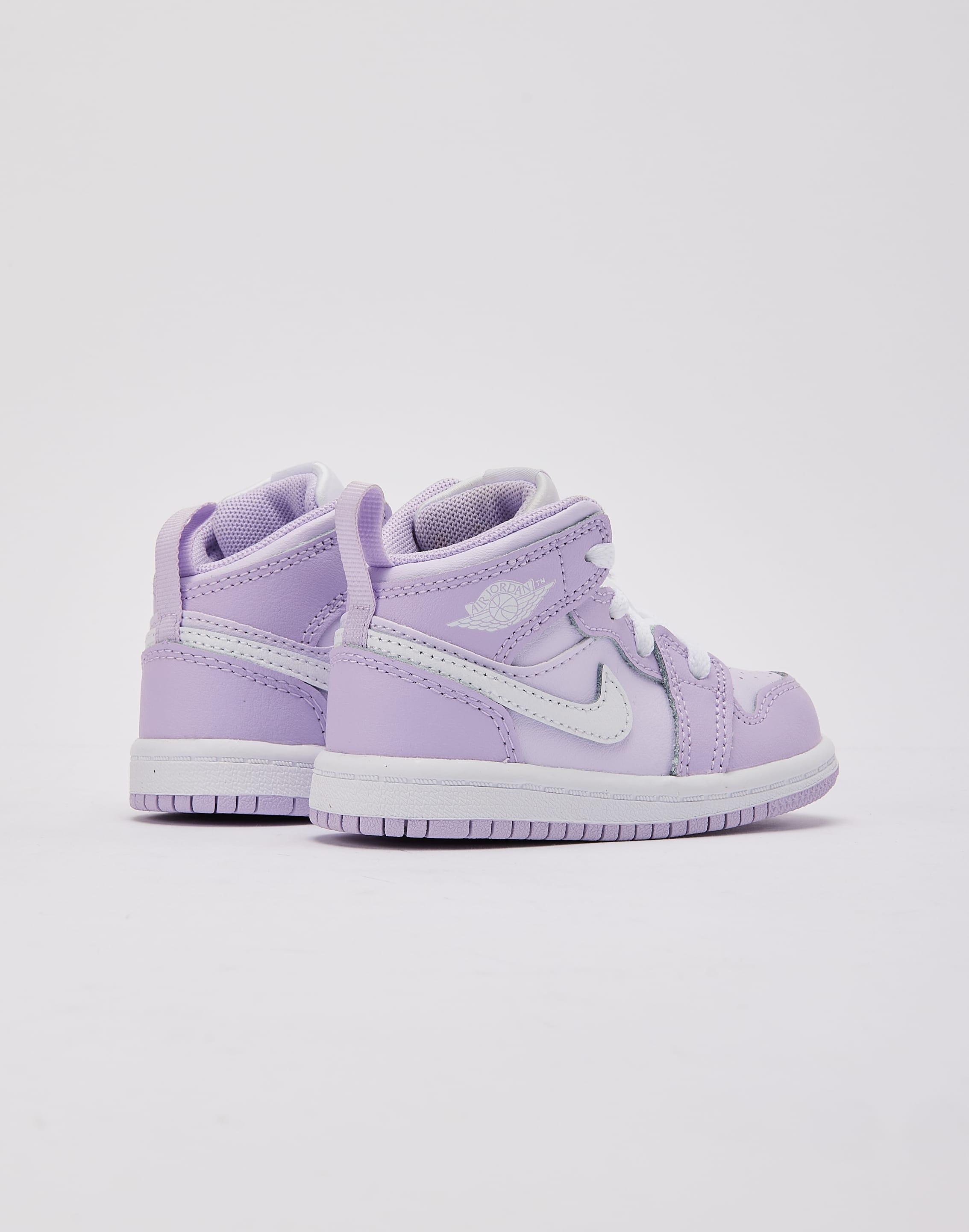 Photo of Jordan Air Jordan 1 Mid Toddler