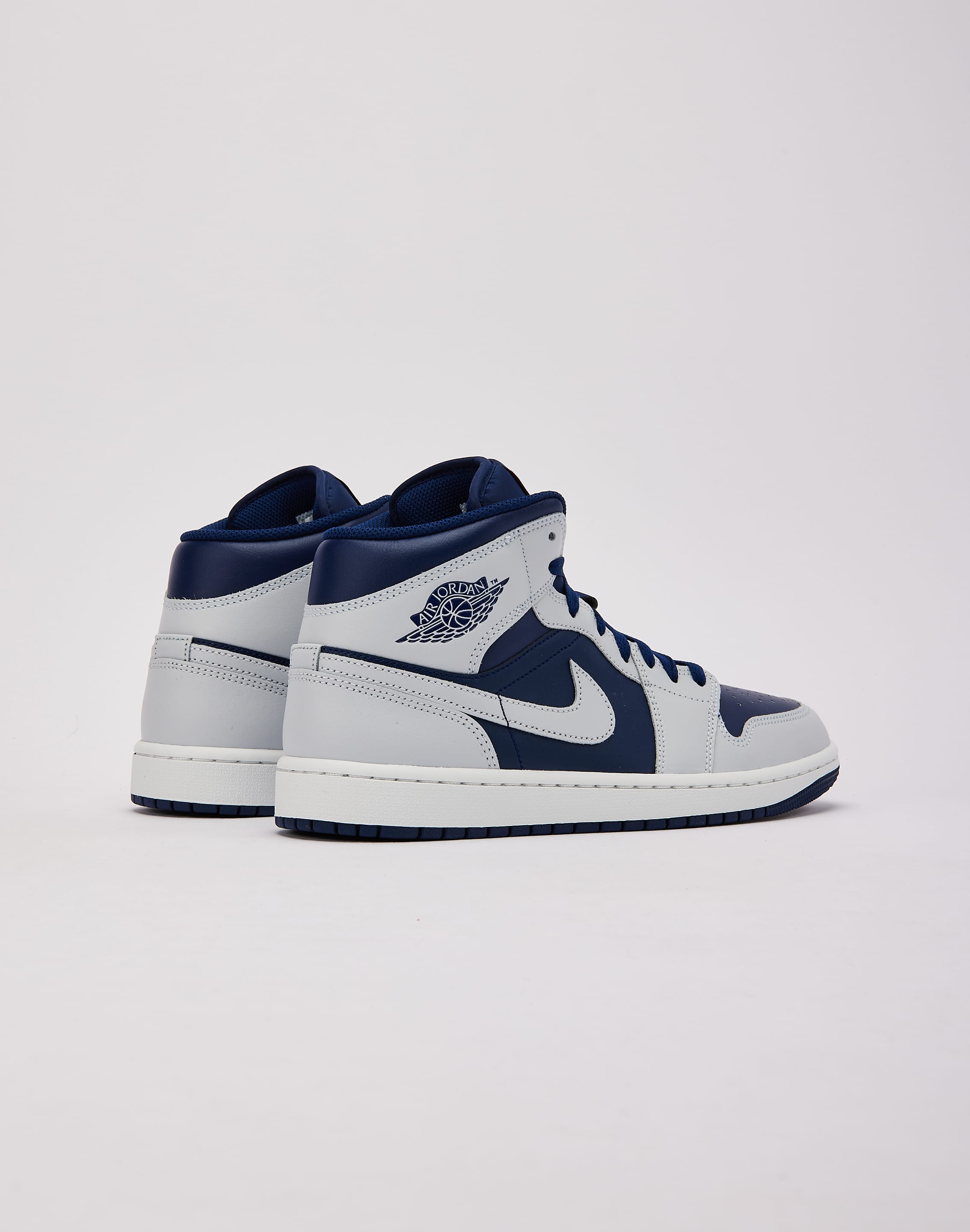 Jordan Air Jordan 1 Mid