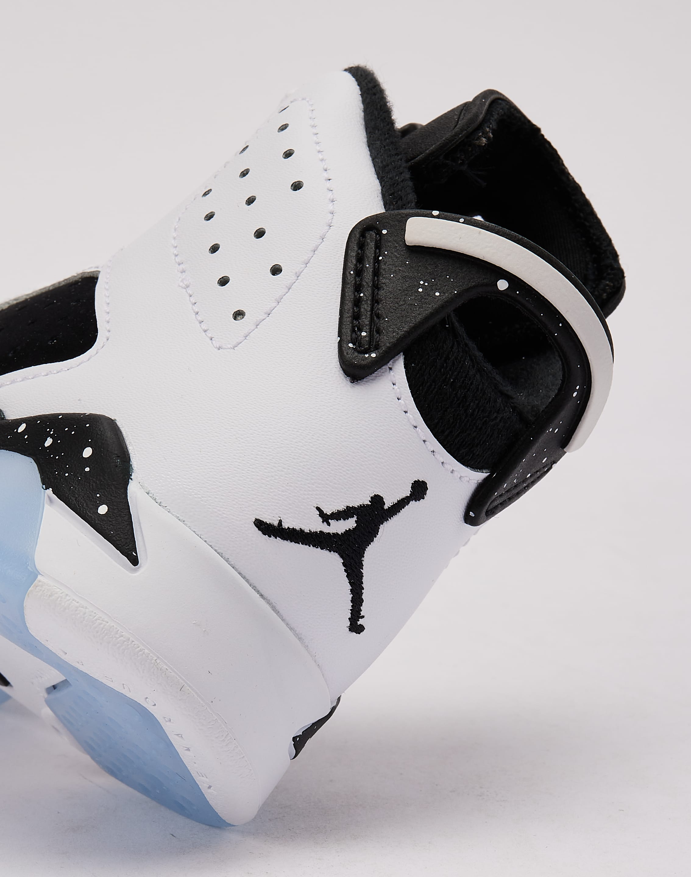 Photo of Jordan Air Jordan 6 Retro 'Oreo' Pre-School