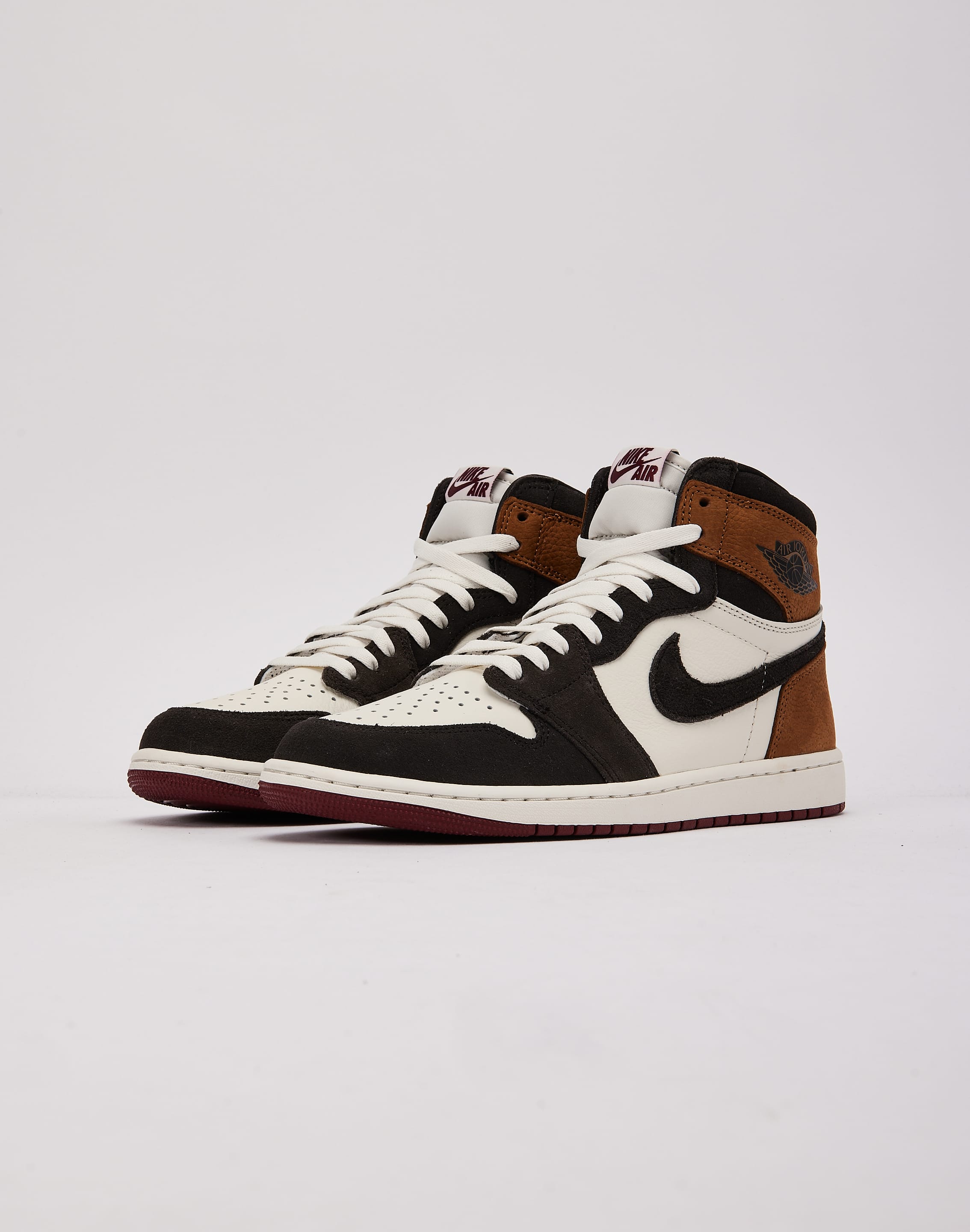 靴 Air Jordan 1 Retro High OG\