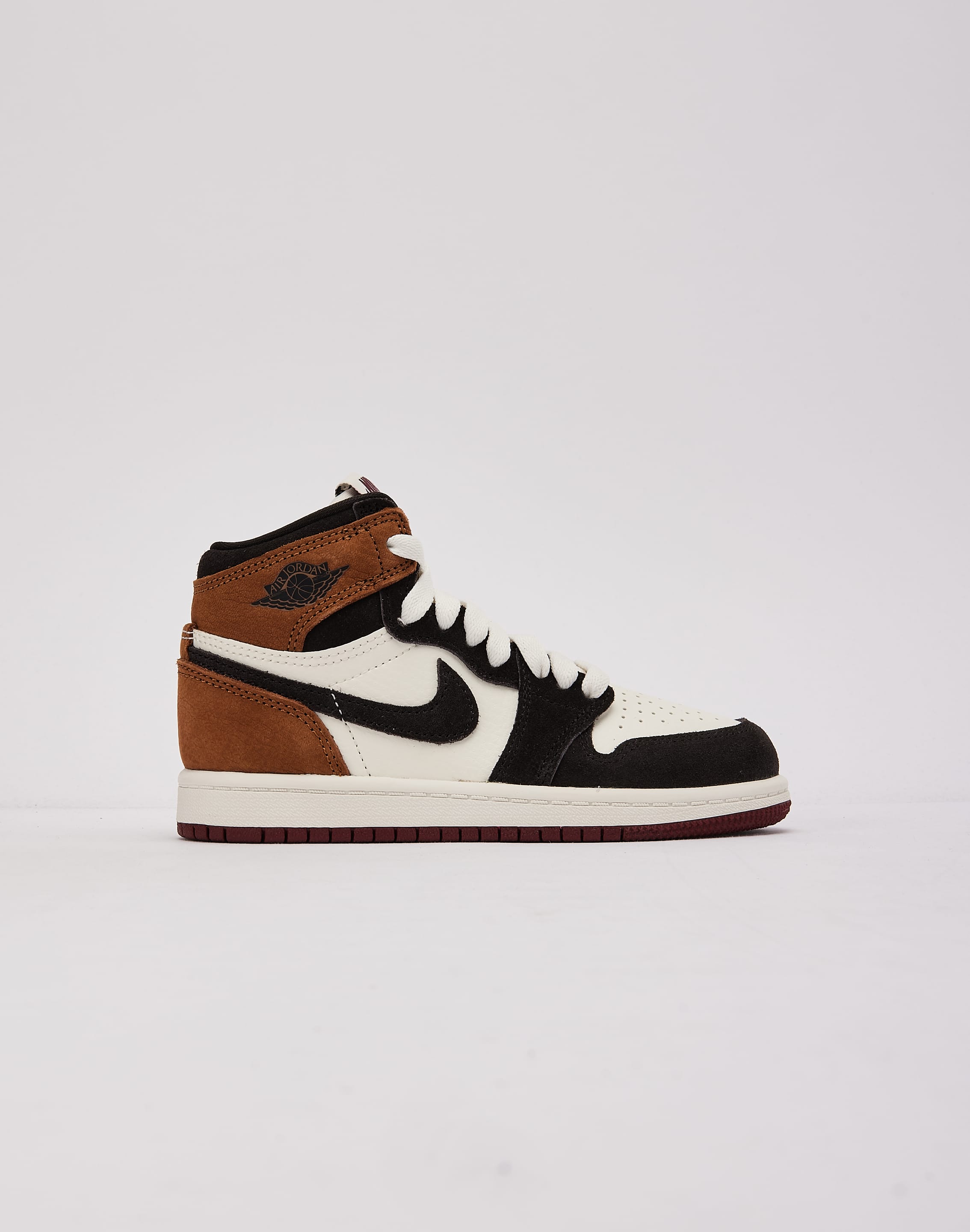 Photo of Jordan Air Jordan 1 Retro High OG 'Love Letter' Pre-School
