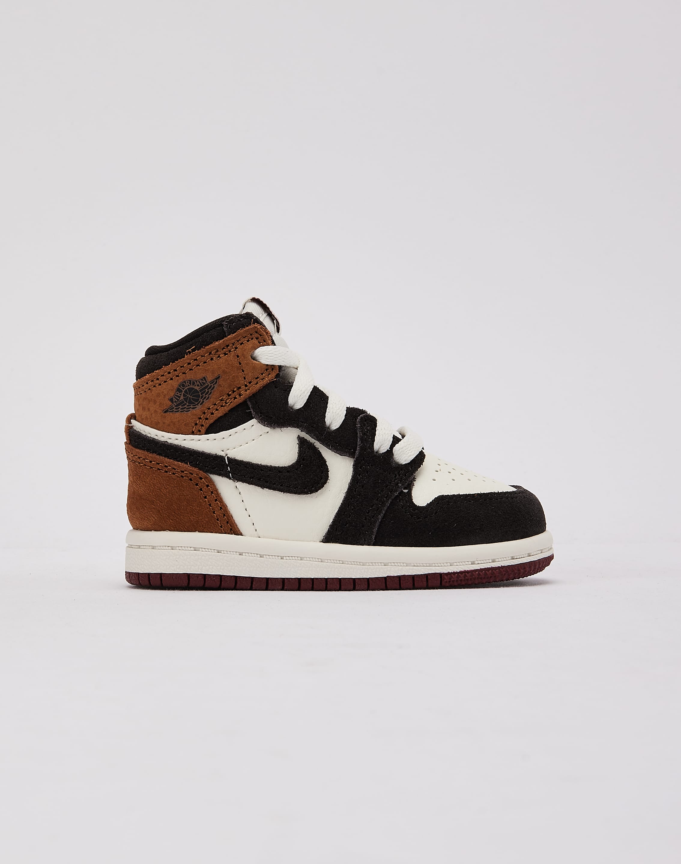 Photo of Jordan Air Jordan 1 Retro High OG 'Love Letter' Toddler