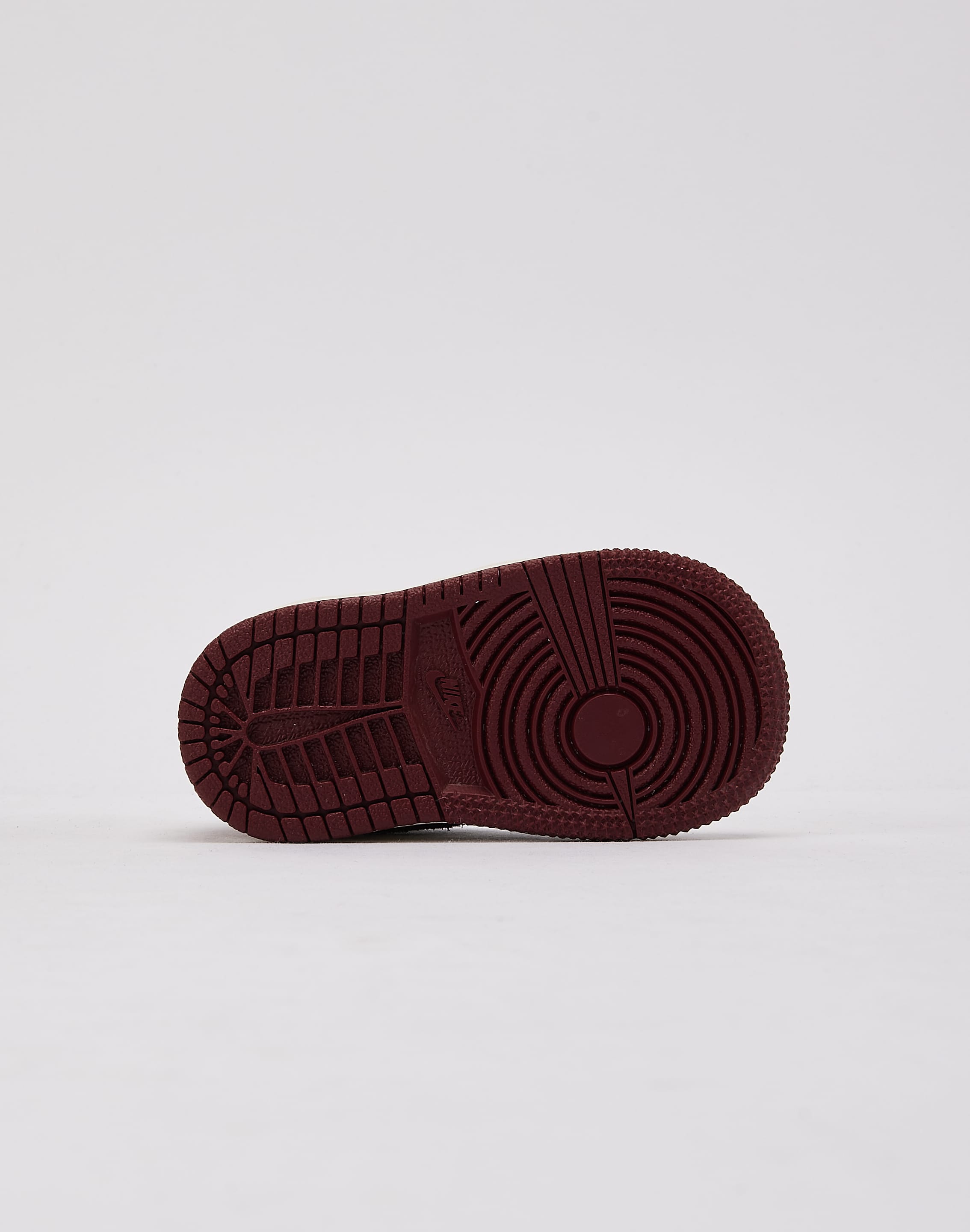 Photo of Jordan Air Jordan 1 Retro High OG 'Love Letter' Toddler