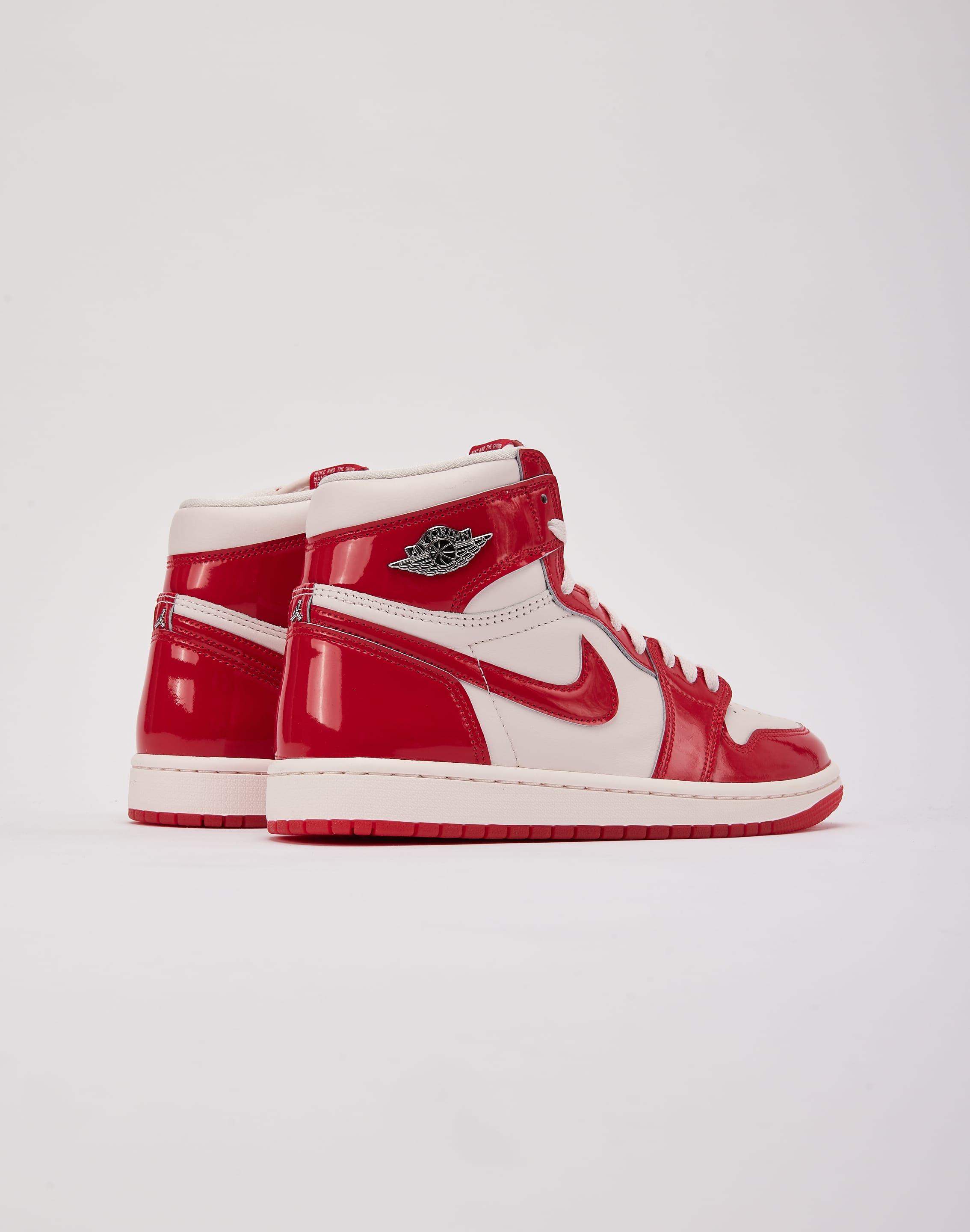 Photo of Jordan Air Jordan 1 Retro High OG 'Nails and Grails'