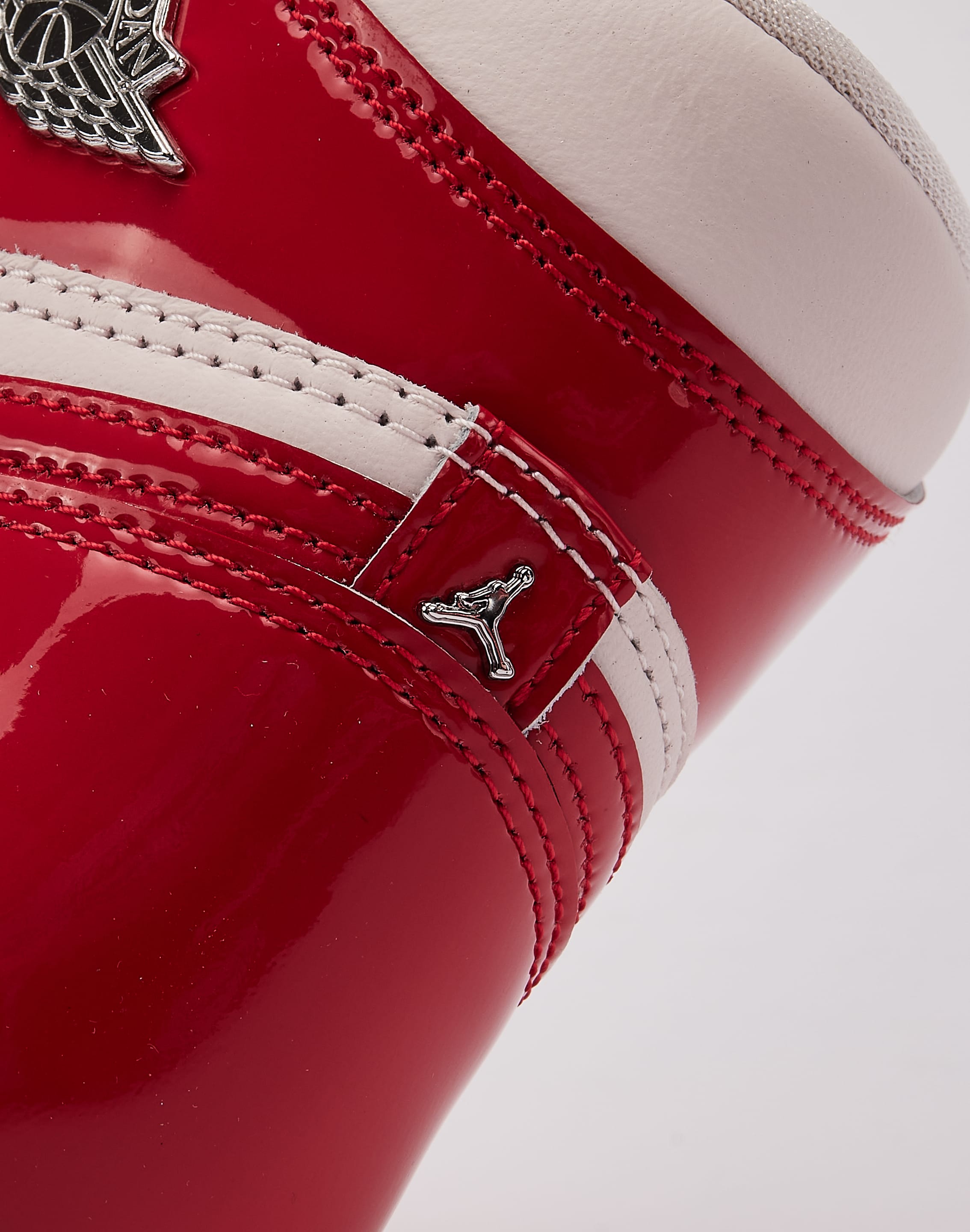 Photo of Jordan Air Jordan 1 Retro High OG 'Nails and Grails'