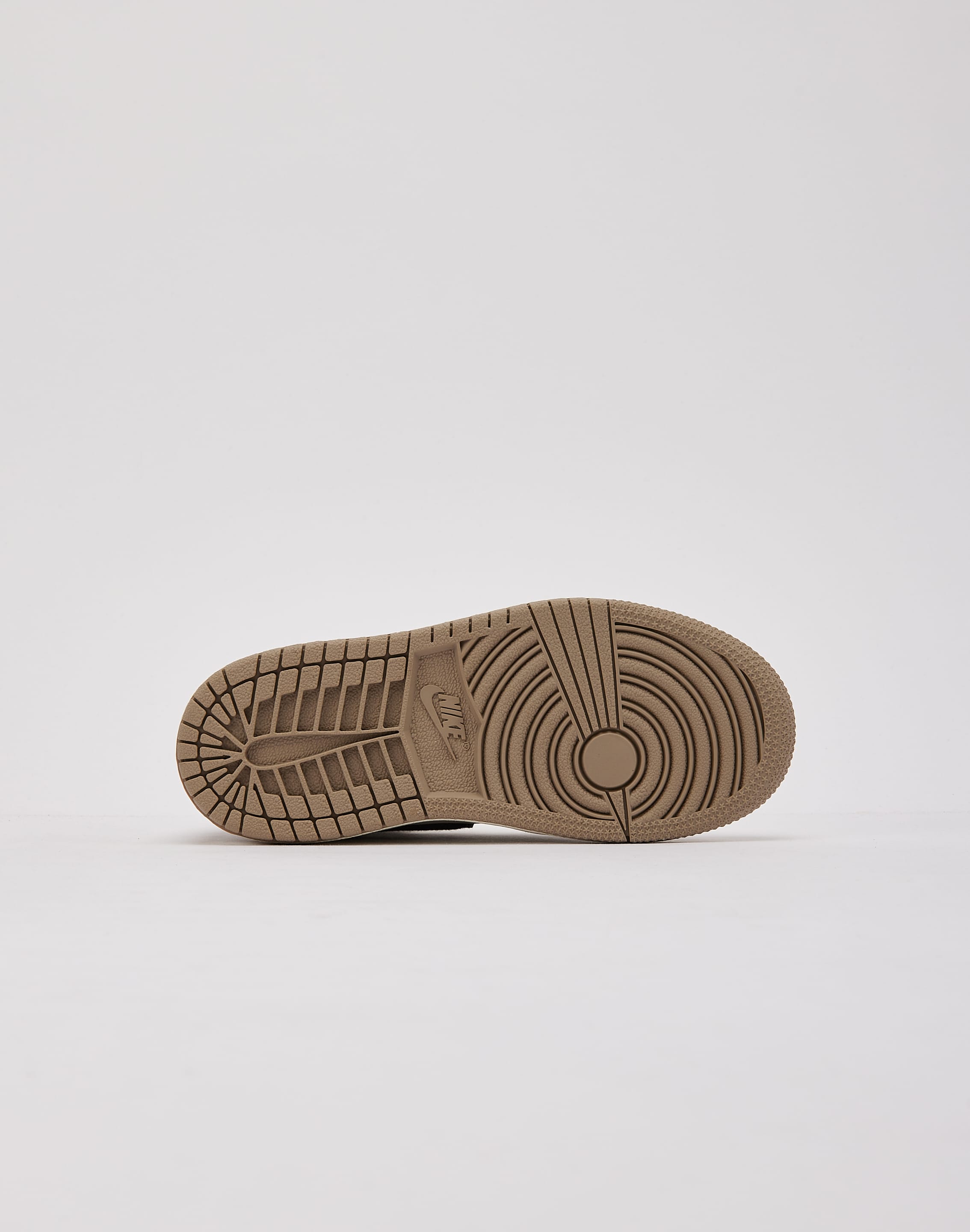 Photo of Jordan Air Jordan 1 Retro High OG 'Khaki and Sail’ Pre-School