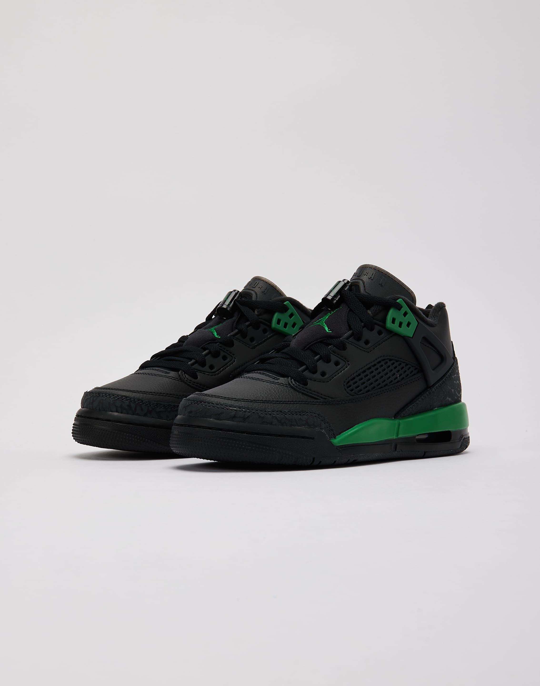Jordan Spizike Low Grade-School