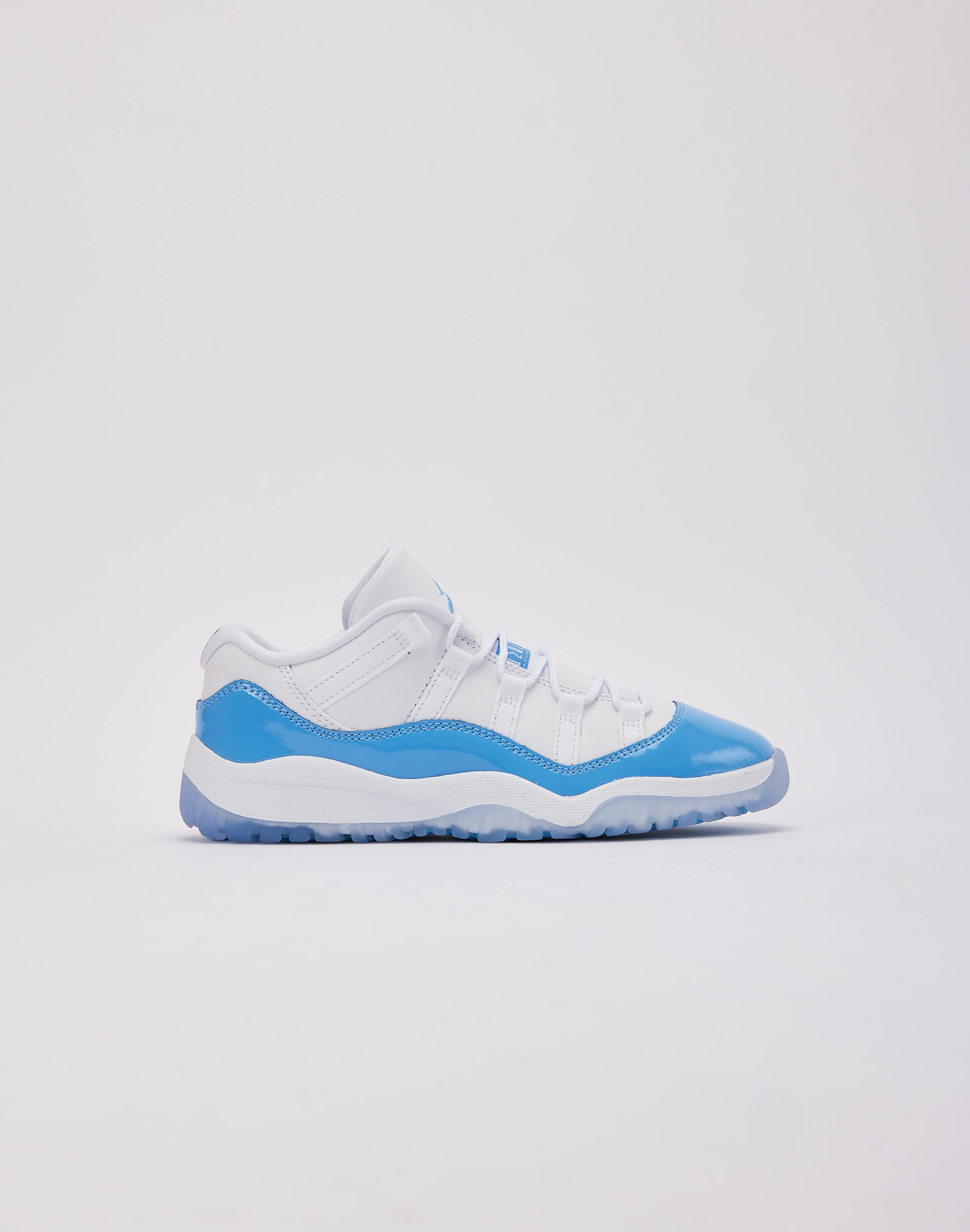 Photo of Jordan Air Jordan 11 Retro Low 'University Blue' Pre-School