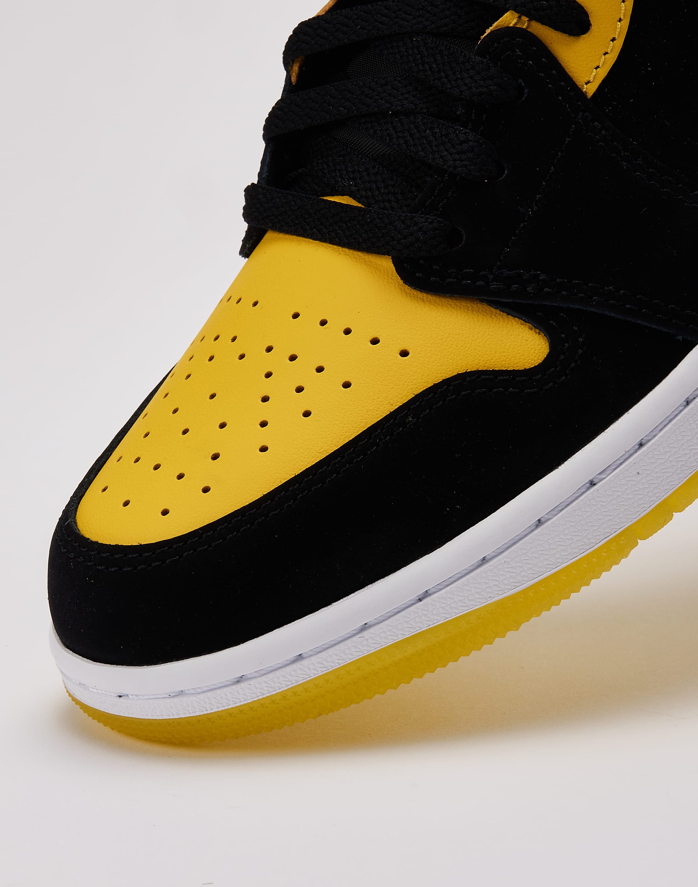 Jordan Air Jordan Mid SE 'New Love' – DTLR1