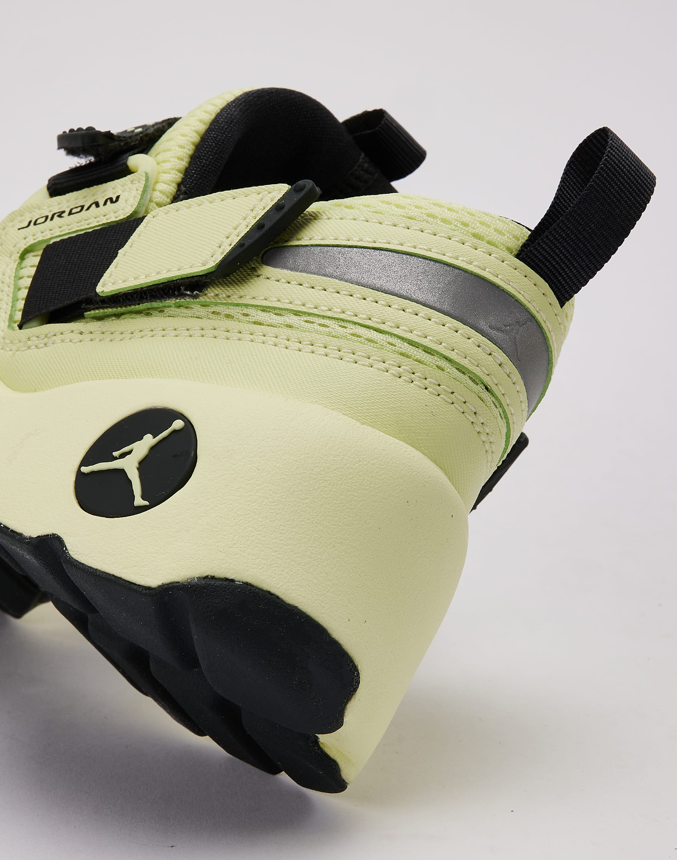 dtlr.com is where to buy