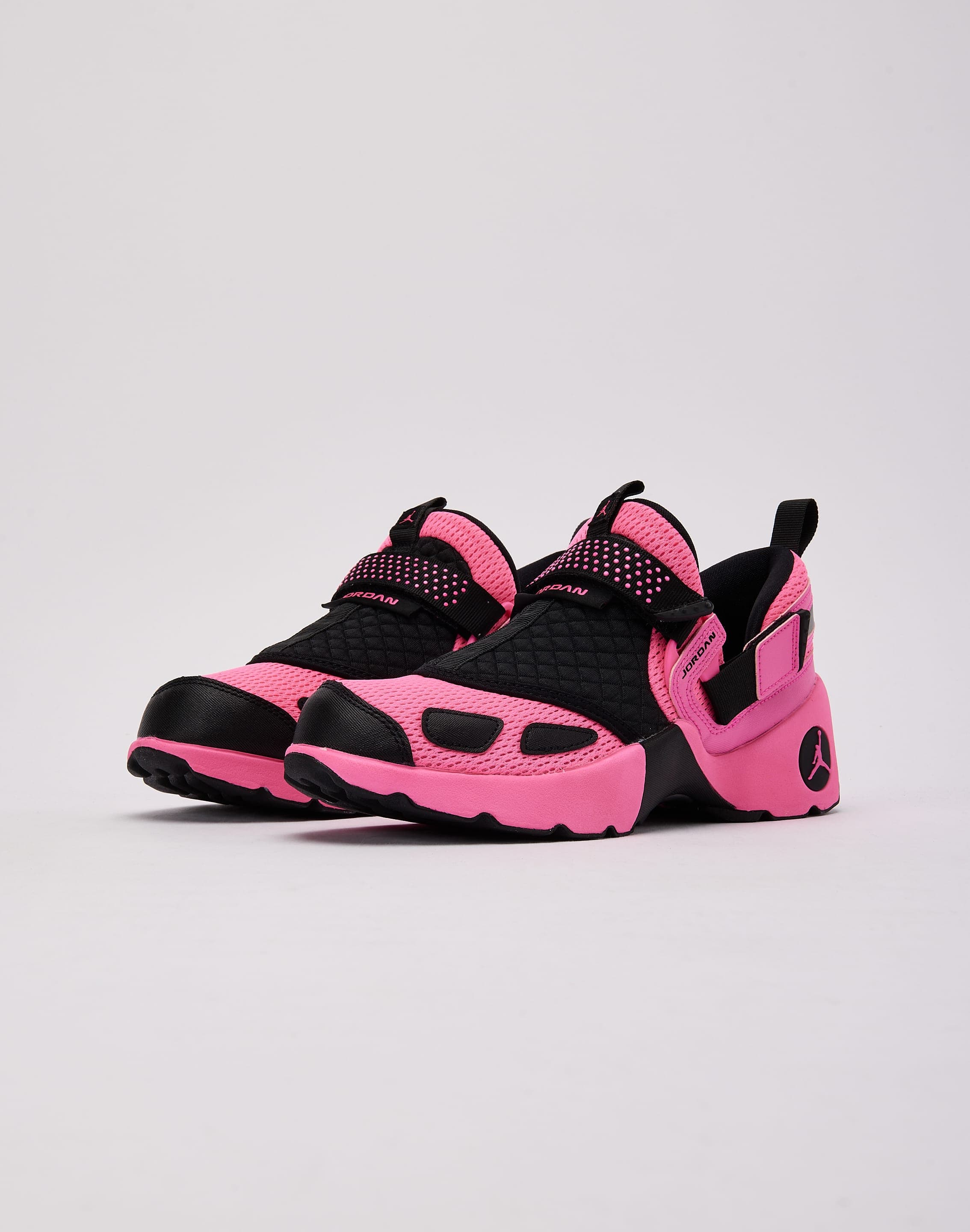 jordan trunner pink