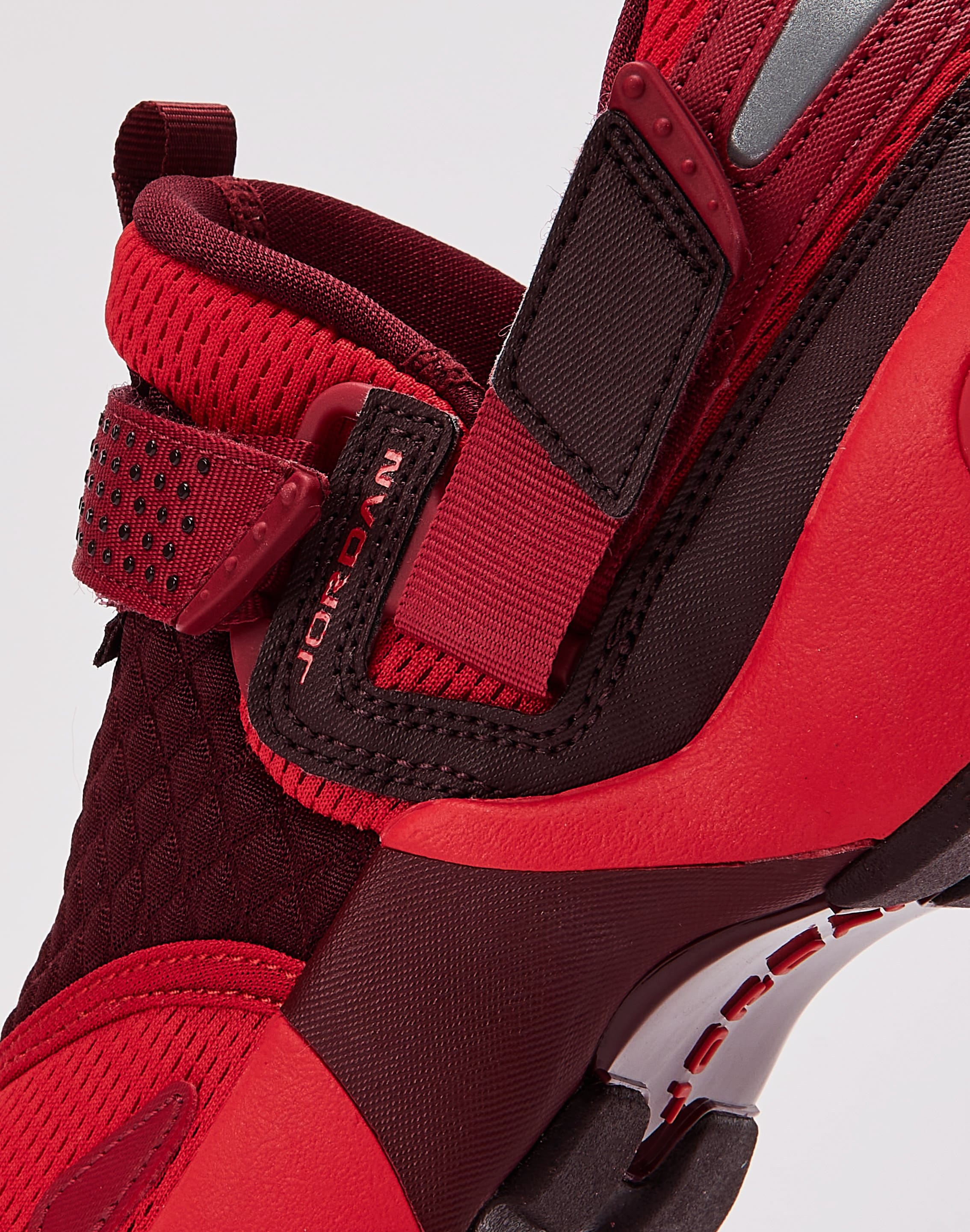 dtlr.com is where to buy