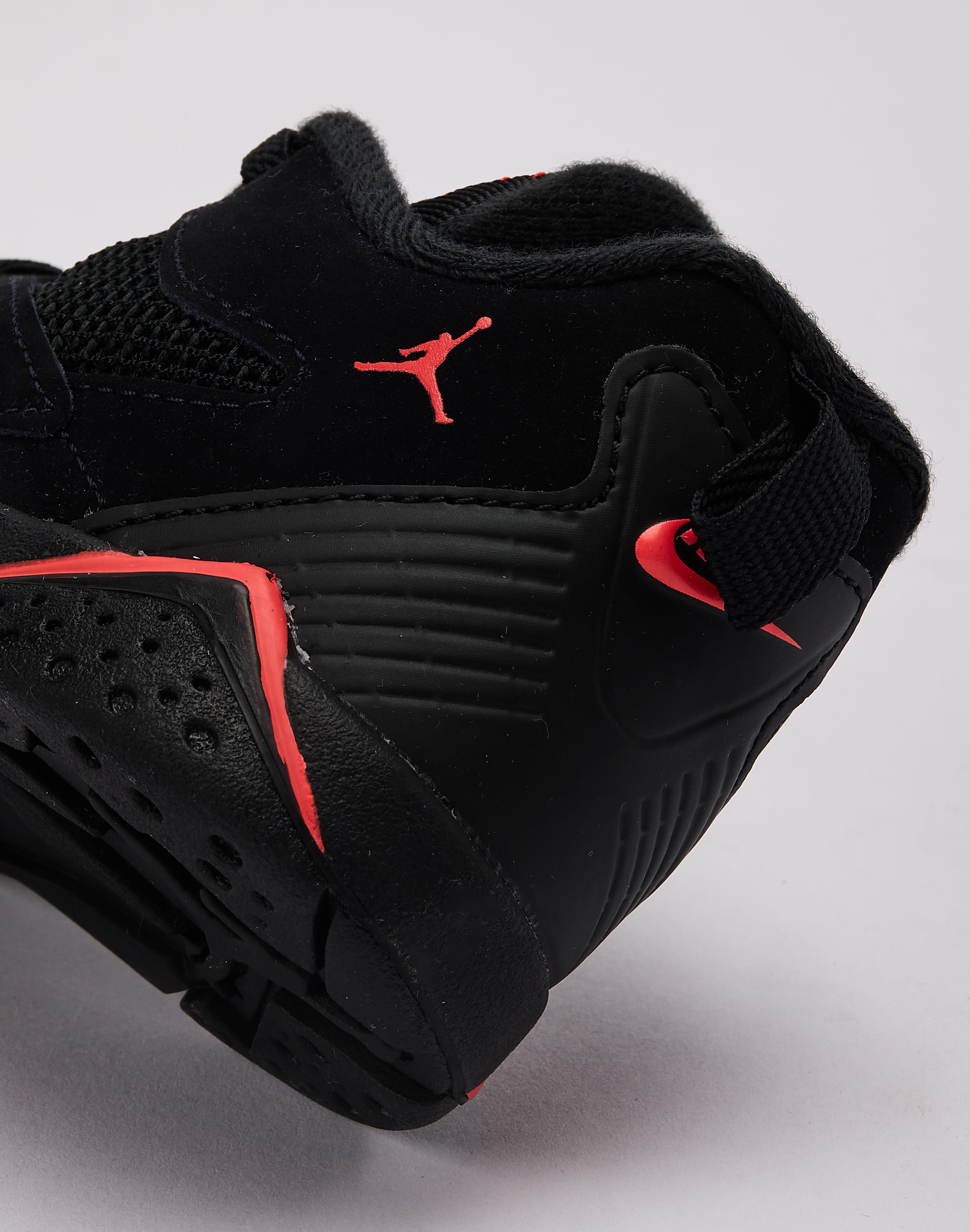 dtlr.com is where to buy