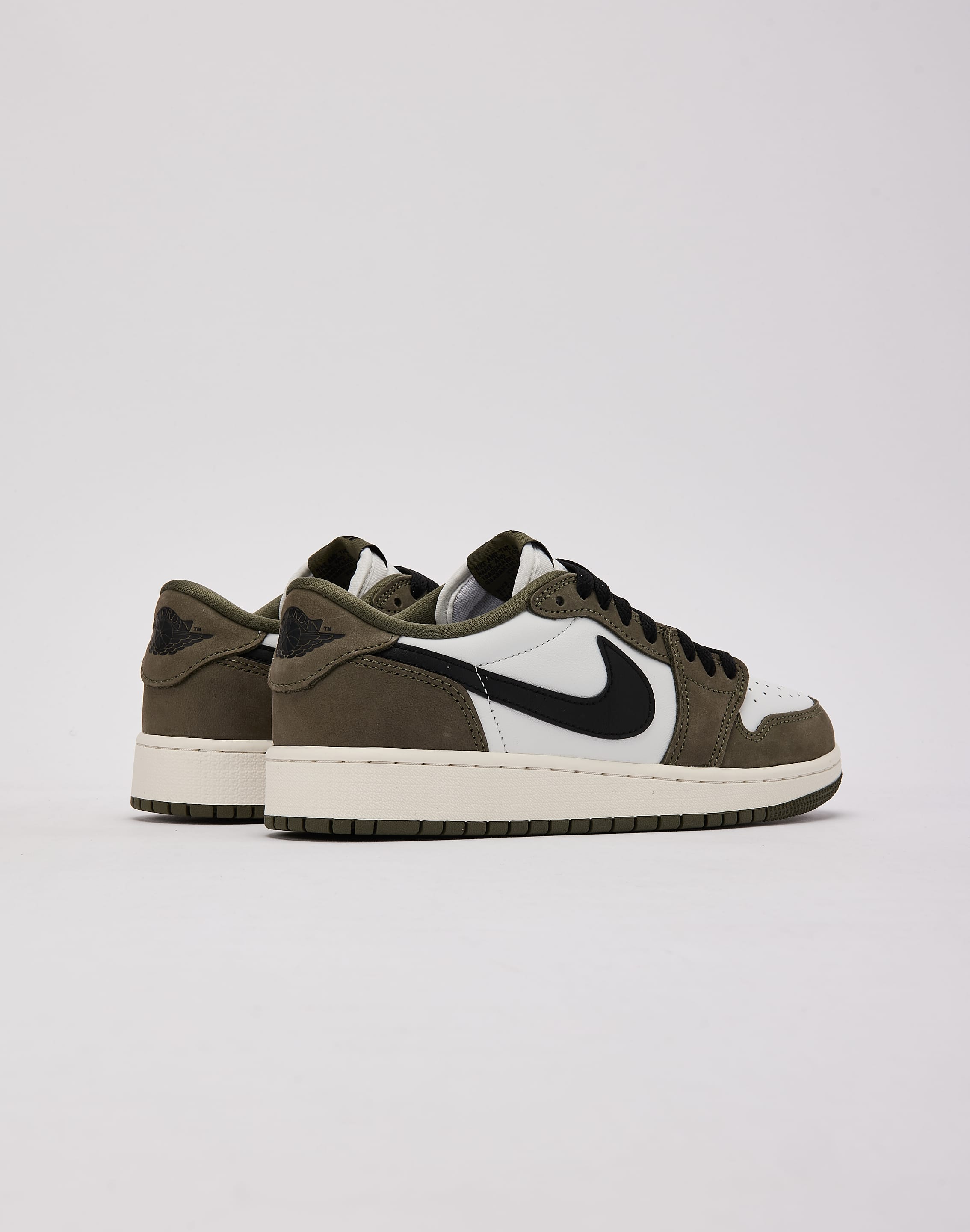Jordan Air Jordan 1 Retro Low 'Medium Olive' Grade-School