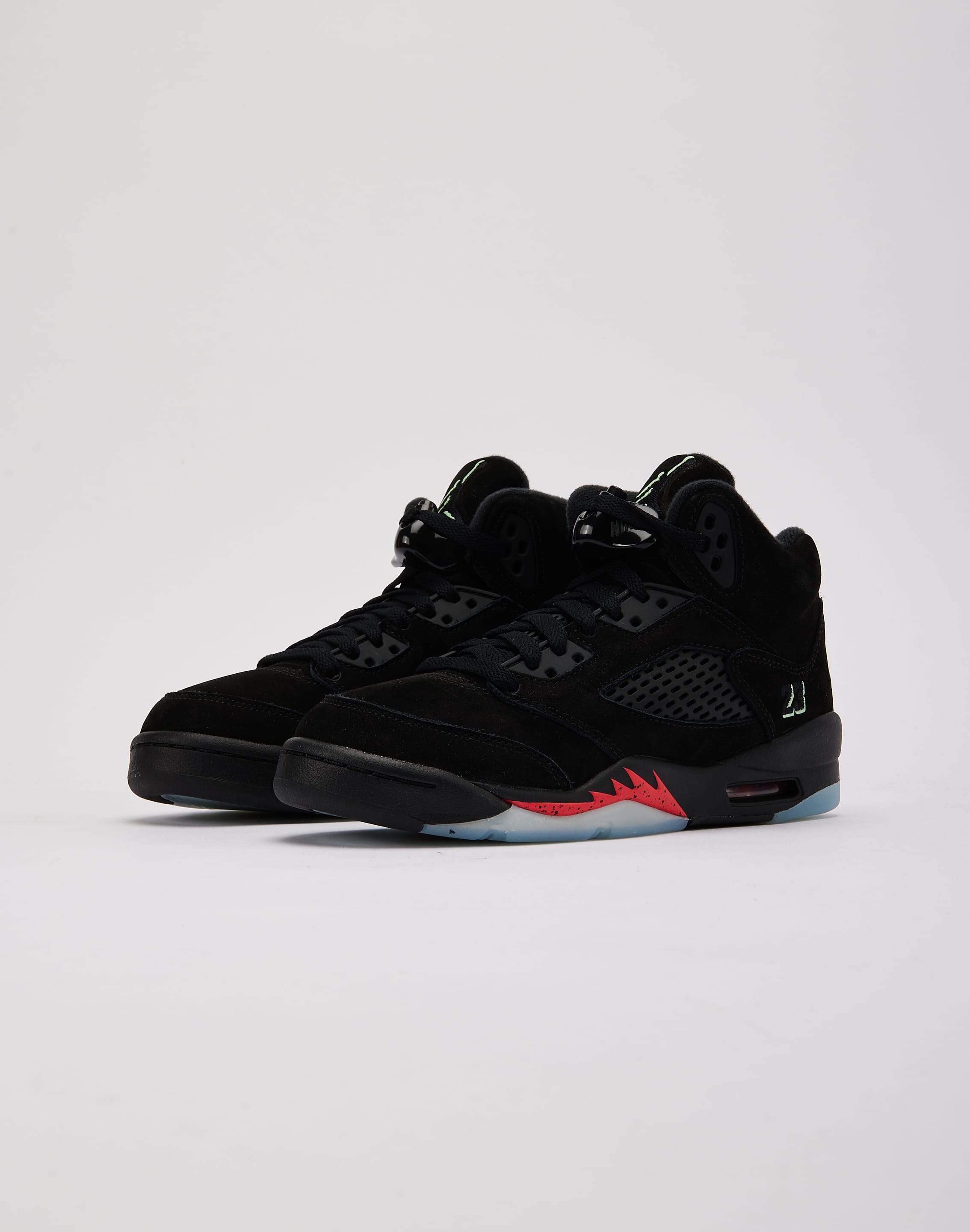 Photo of Jordan  Air Jordan 5 Retro "Halloween" Grade-School