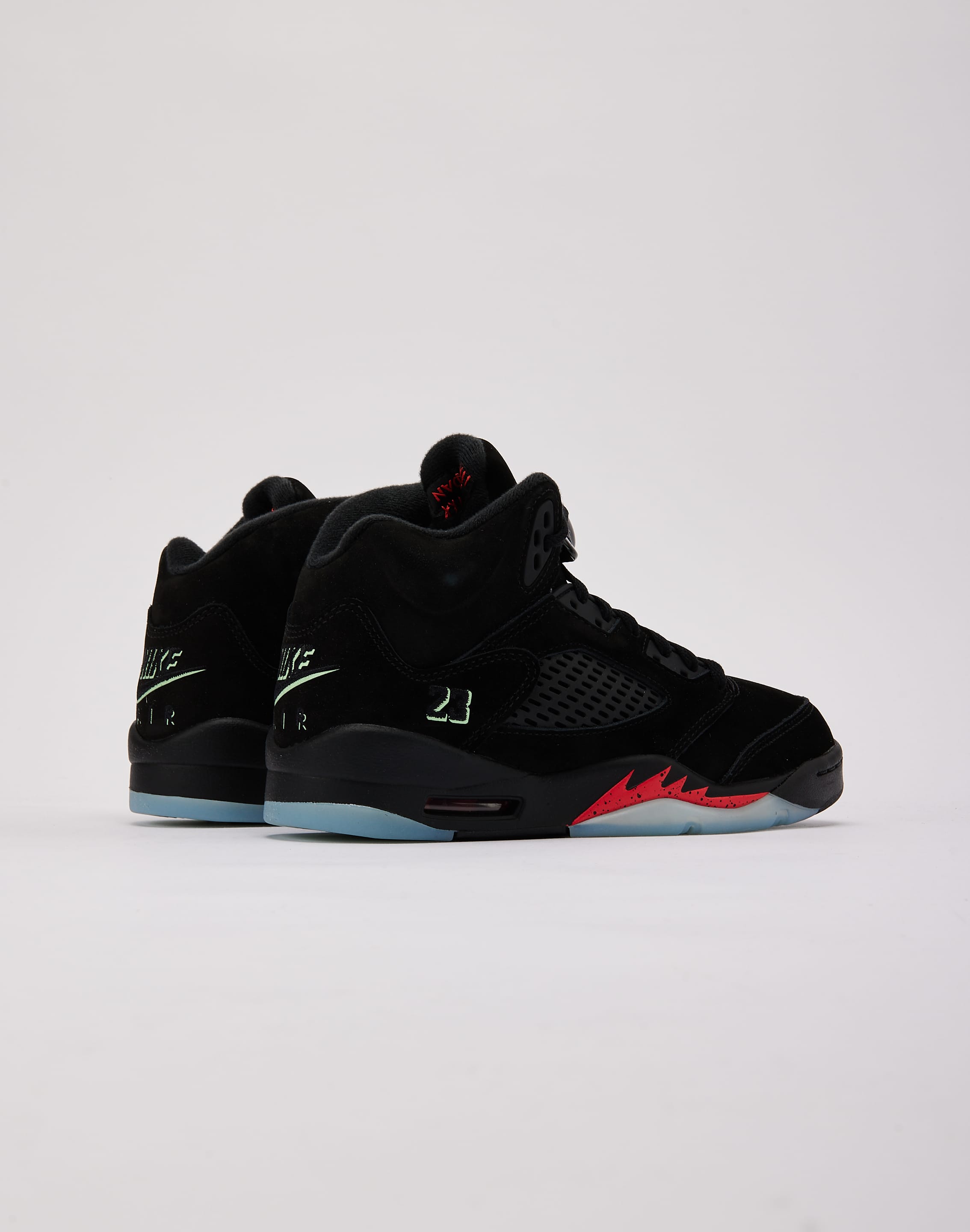 Photo of Jordan  Air Jordan 5 Retro "Halloween" Grade-School