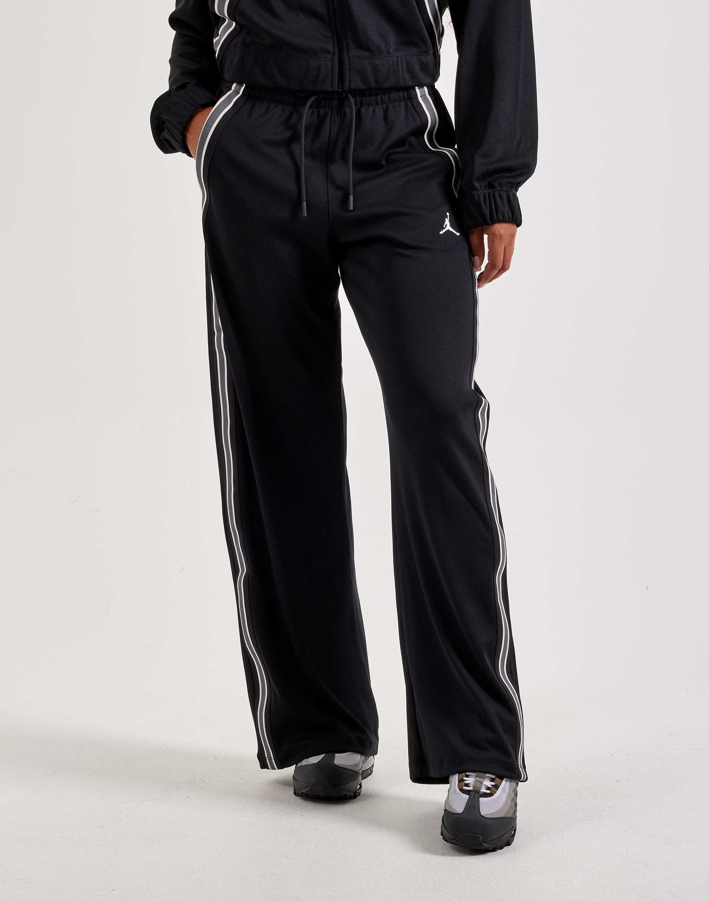 dtlr.com is where to buy