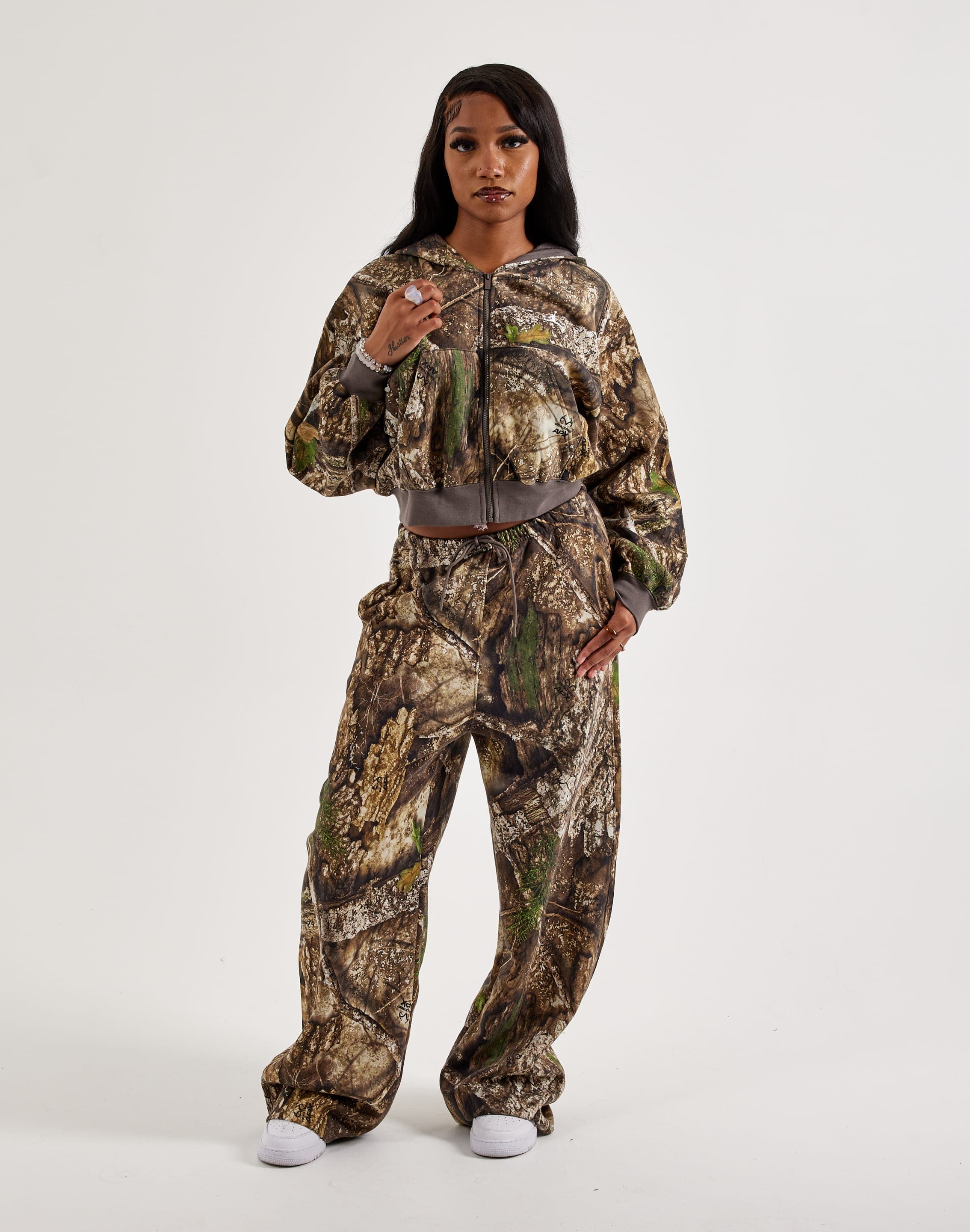 dtlr.com is where to buy