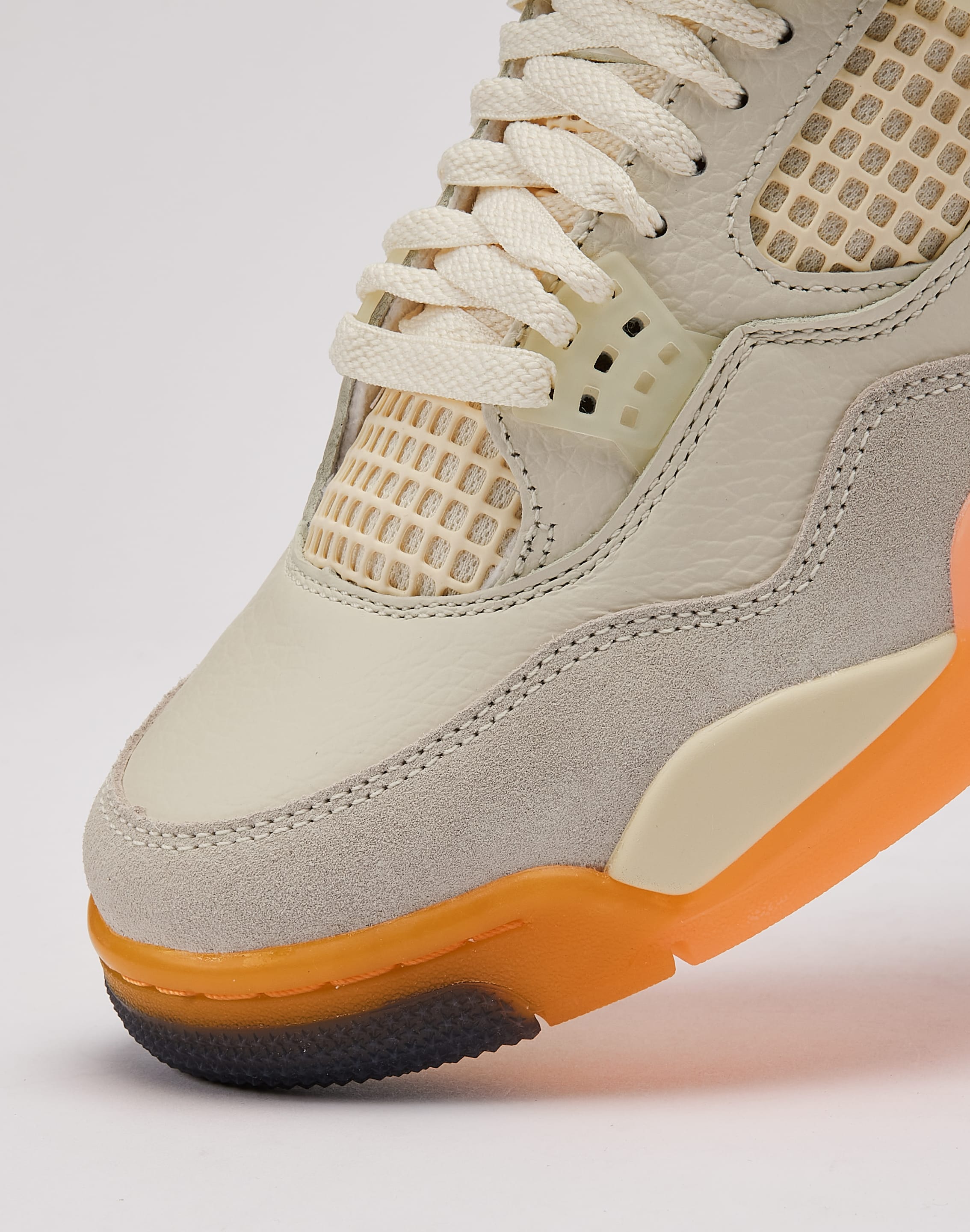 Photo of Jordan Air Jordan 4 Retro 'Birds of Paradise'