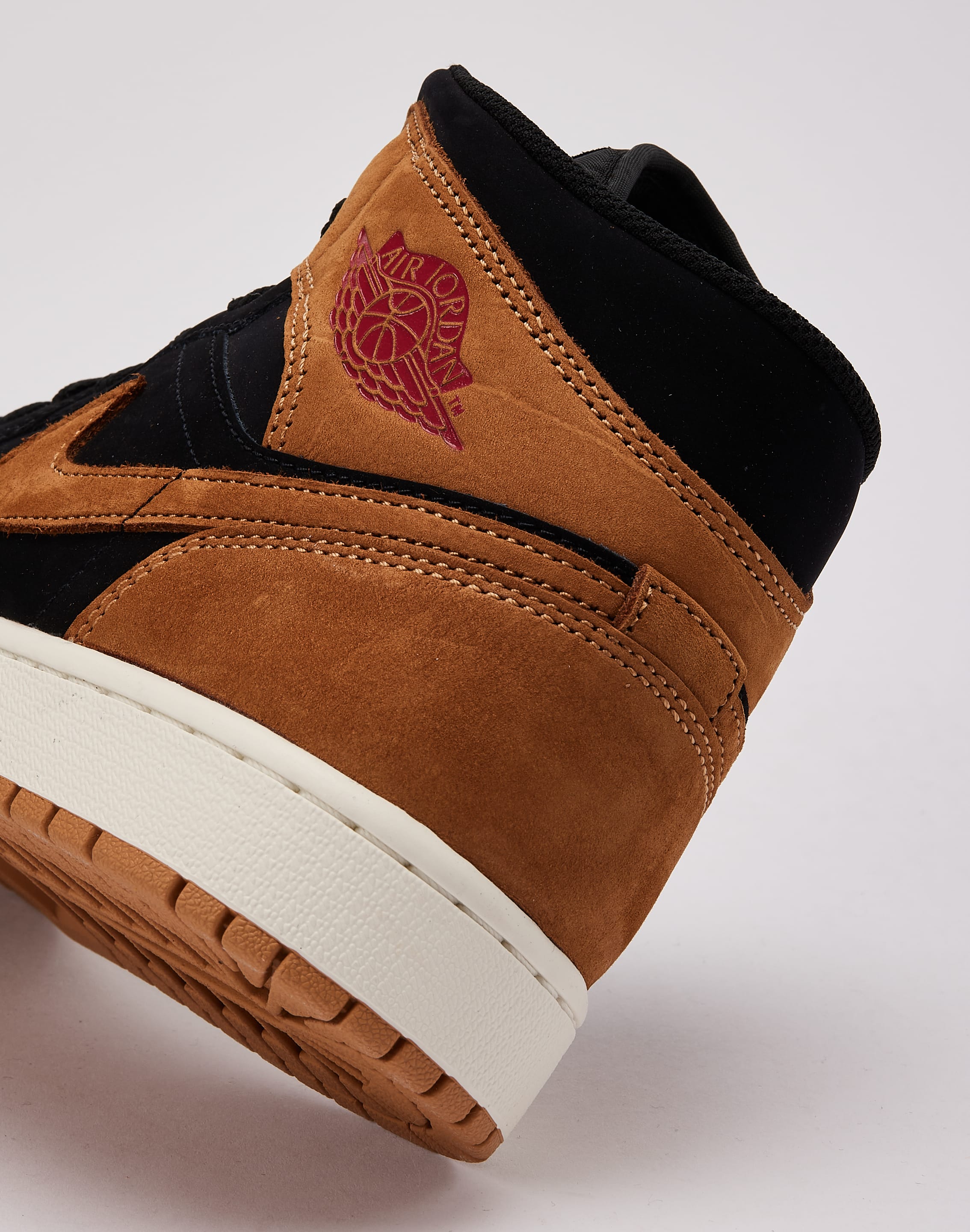 Jordan Air Jordan 1 Mid SE