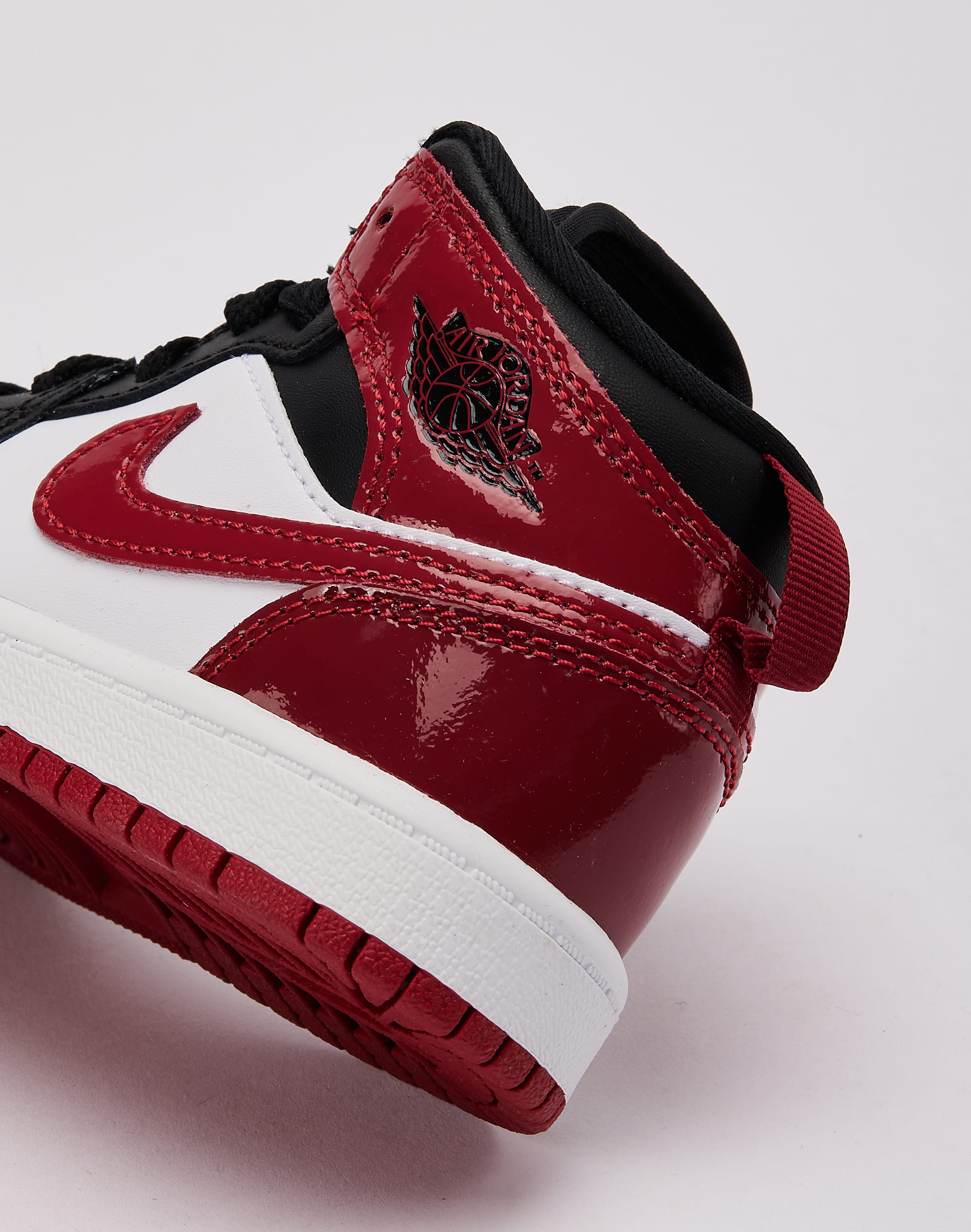 Jordan Air Jordan 1 Mid SE Pre-School – DTLR